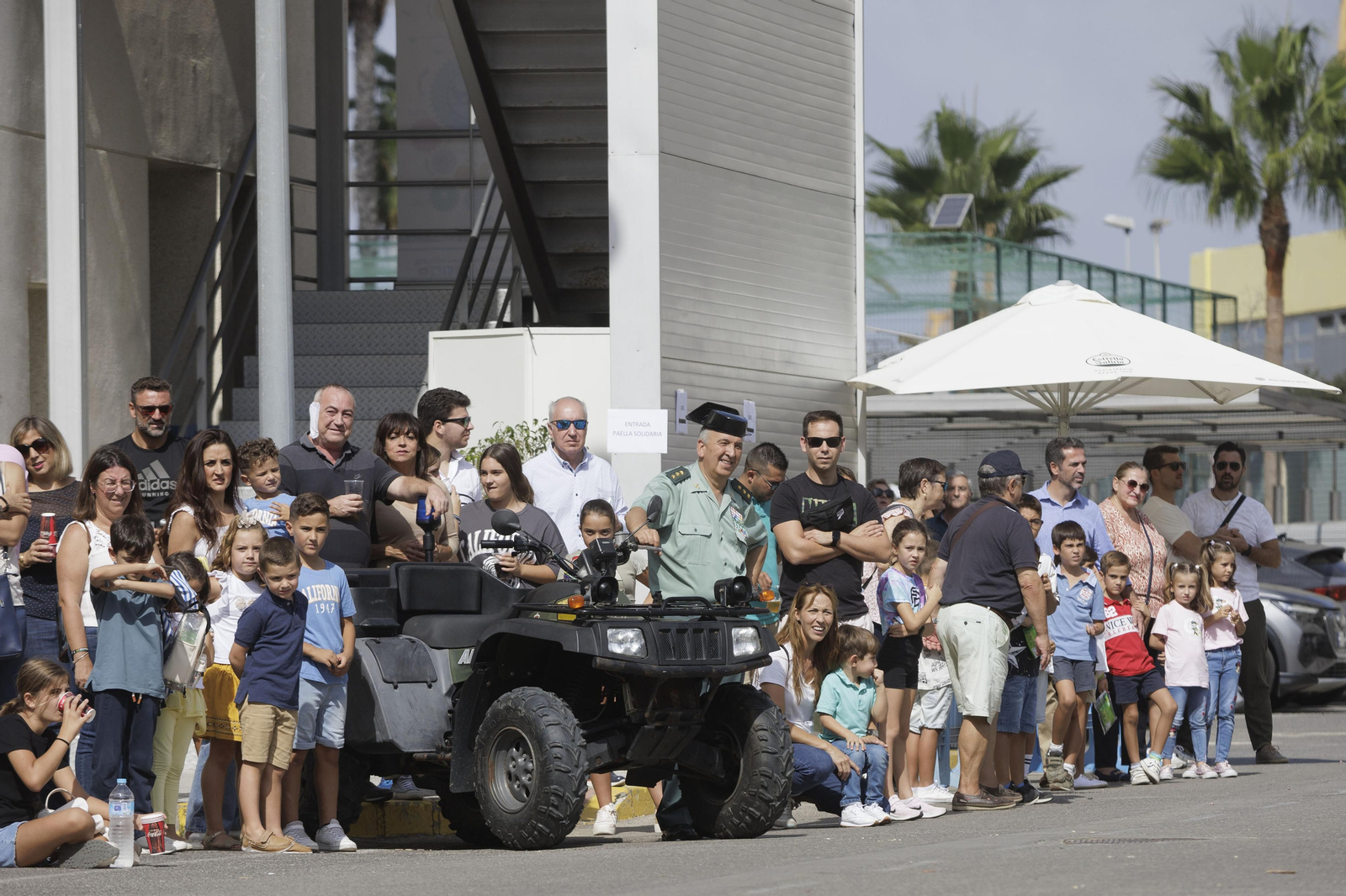 Todas las imágenes de la Jornada de Puertas Abiertas en la Guardia Civil de Cádiz