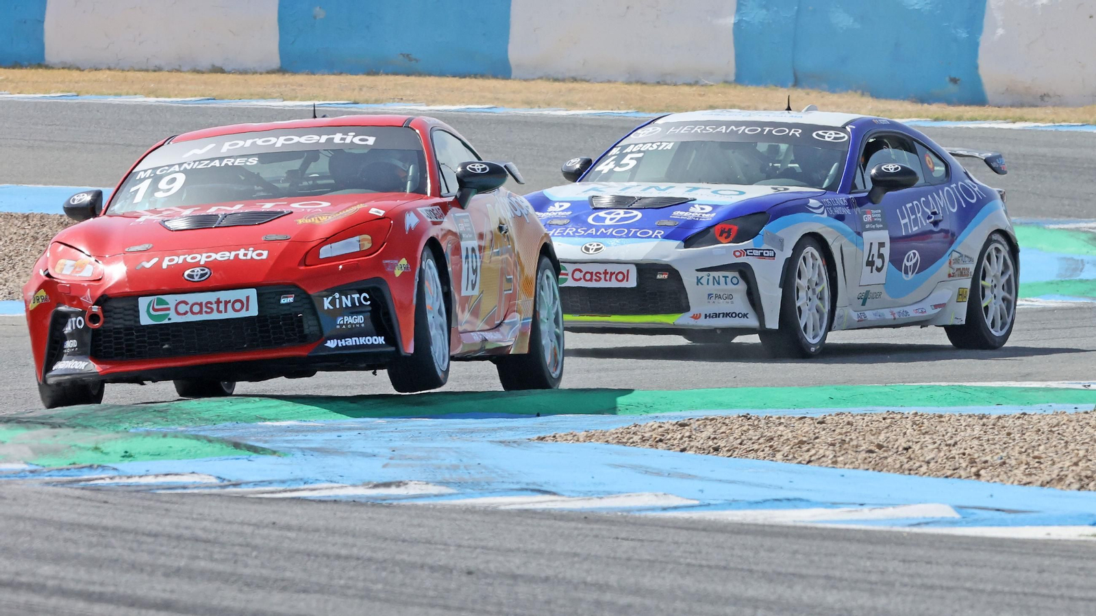 Imágenes del gran ambiente de fiesta en la Racing Weekend y el 40 aniversario del Circuito de Jerez