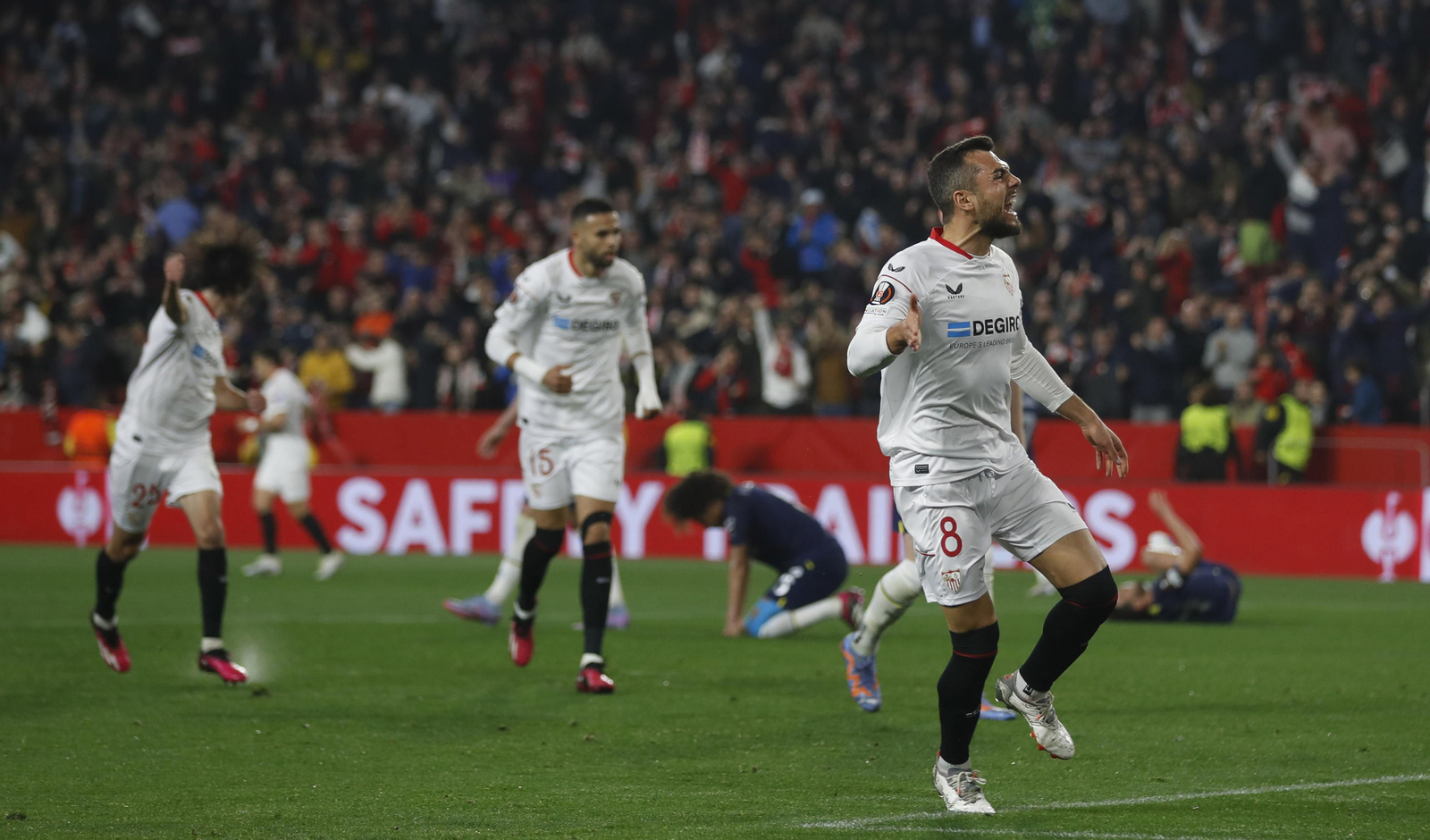 Las imágenes del Sevilla - Fenerbahçe