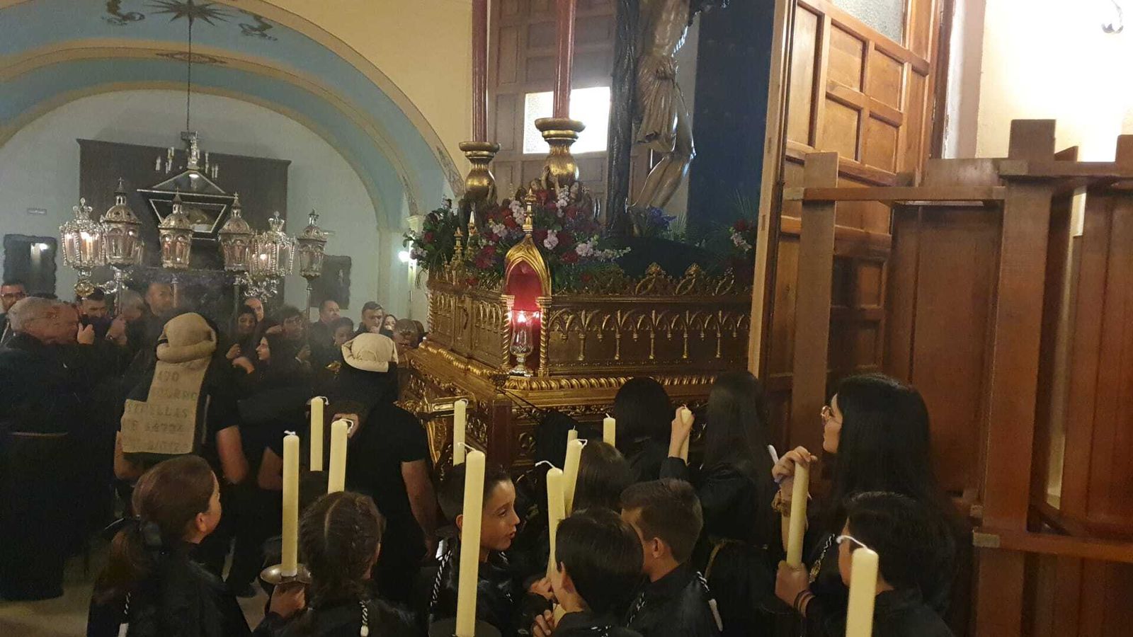 Viernes Santo en Castro del Río: A los pies del Santo Sepulcro