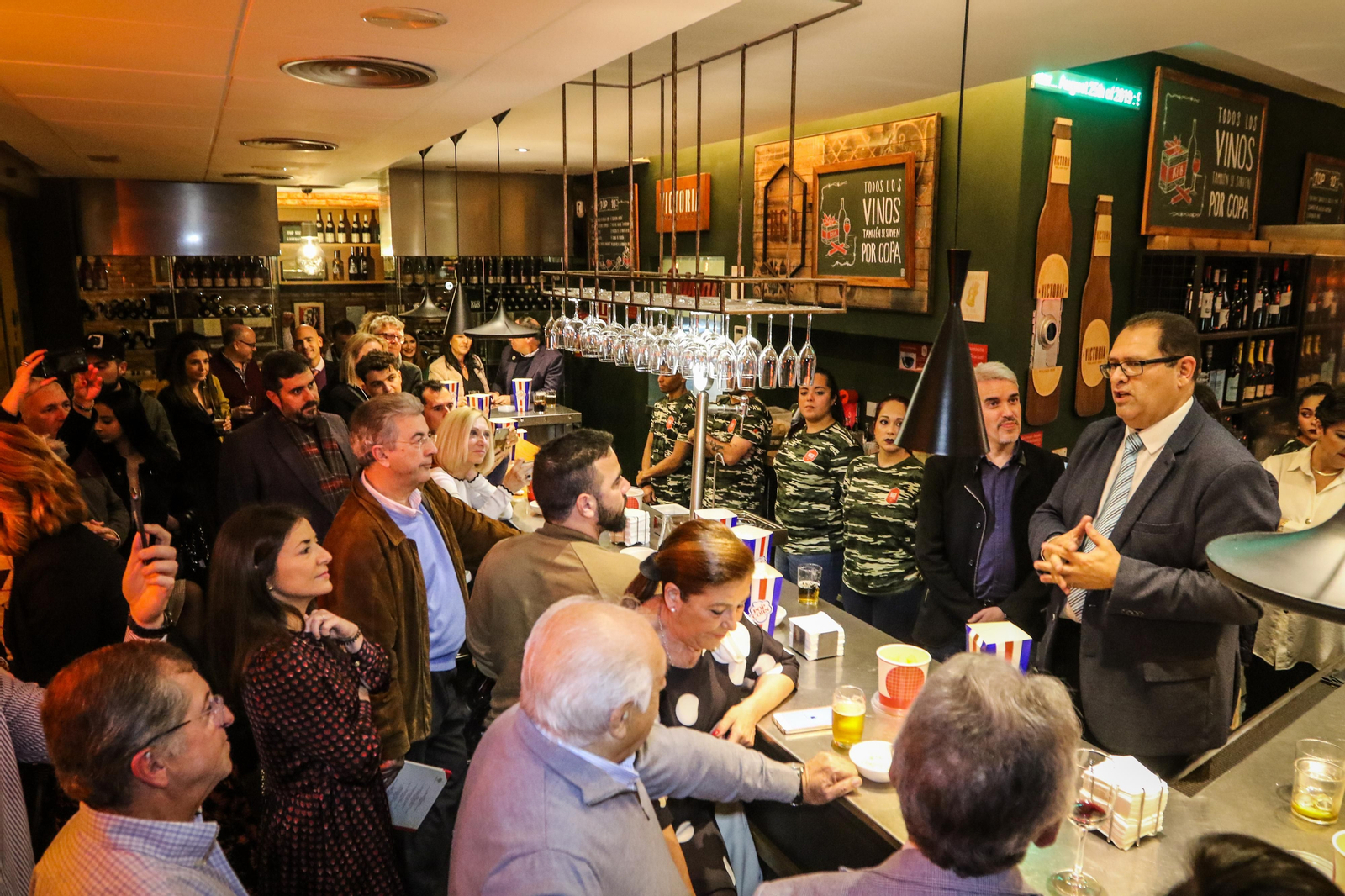 Las fotos de la celebración en el restaurante KGB de los éxitos de 2019