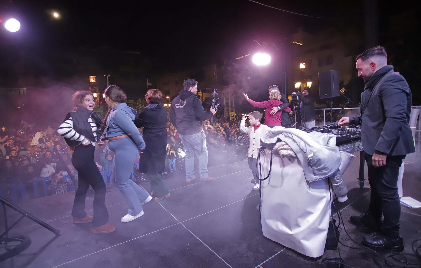 Fotos del encendido del alumbrado navideño en Algeciras