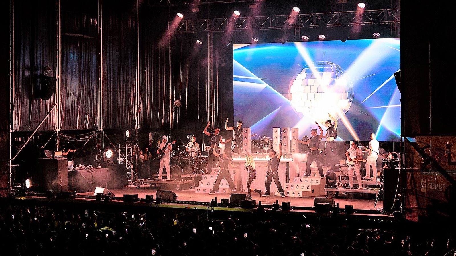 Gran actuación de Ana Mena en esta nueva edición de Solazo Fest.