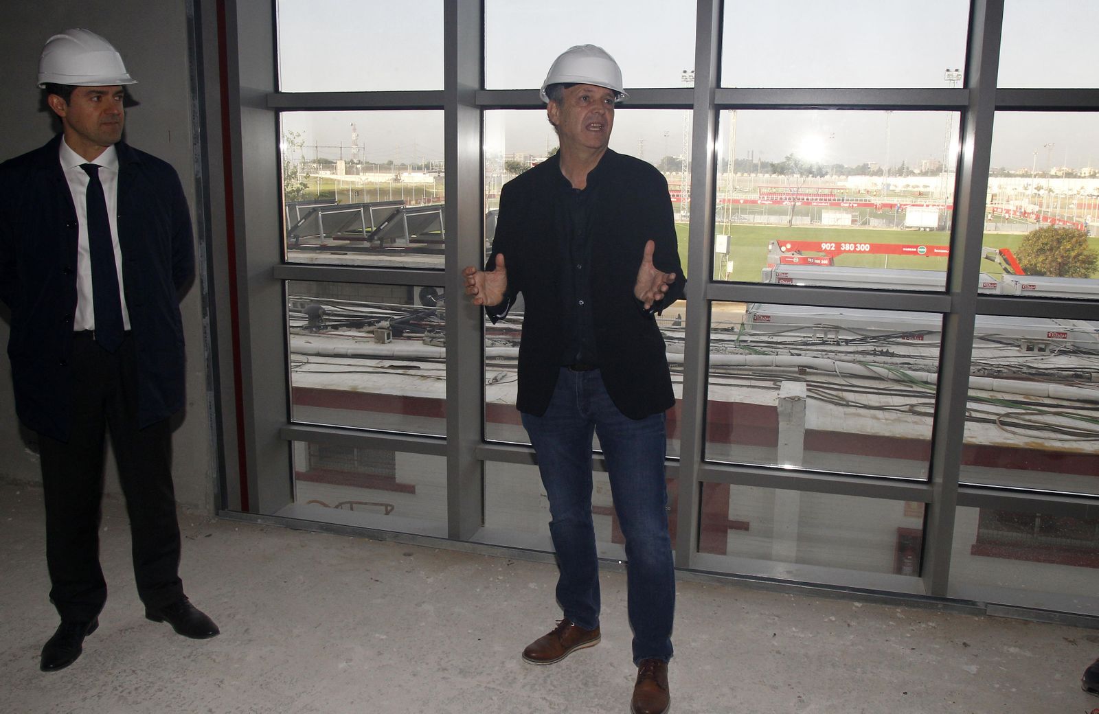 Las imágenes de la visita a las obras de la Ciudad Deportiva del Sevilla