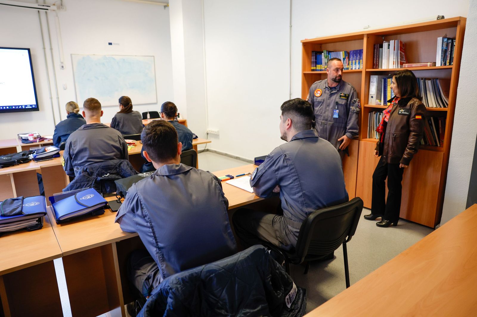 El Gobierno de España dice no a Donald Trump: rechaza dar apoyo militar a la intervención de EEUU en Irán desde Morón y Rota