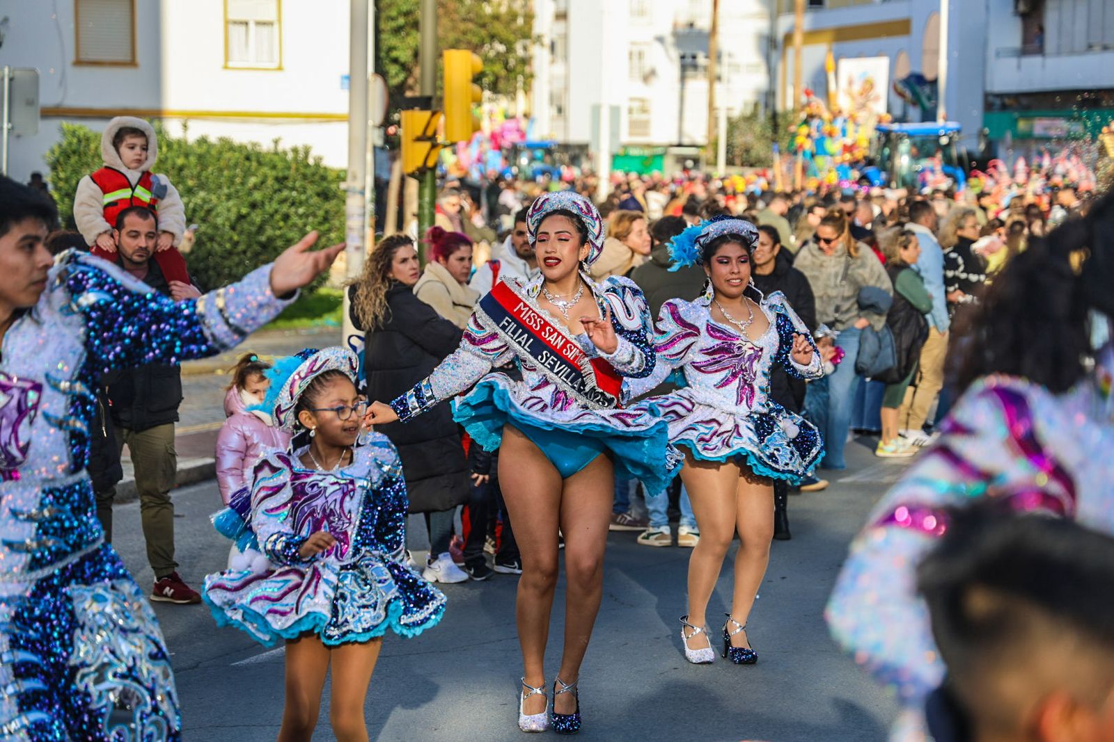 Fotografías de la Cabalgata del Carnaval Colombino 2026