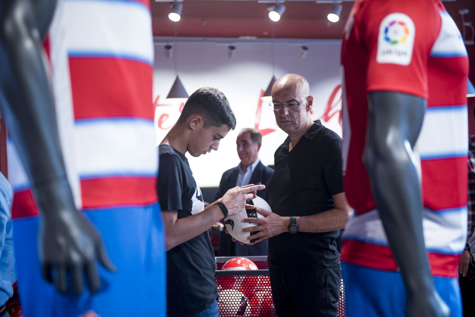 El Granada CF estrena su tienda Nike