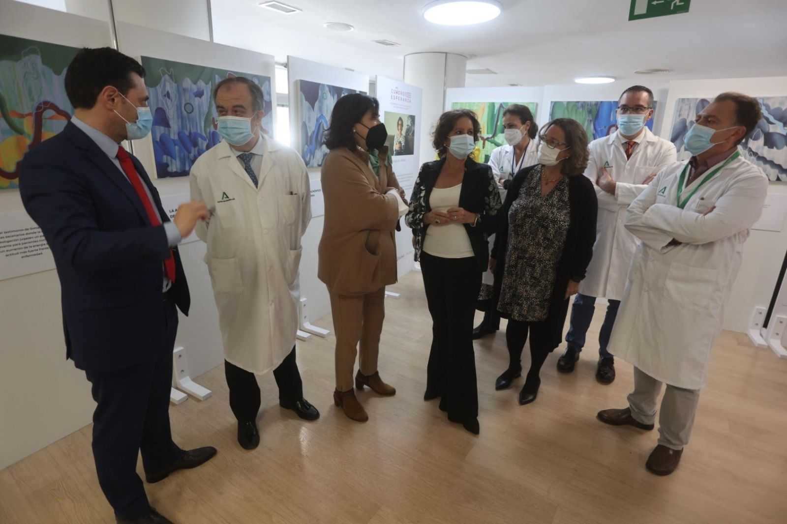 La Consejera de Salud Catalina García en la presentación de la exposición/José Ángel García