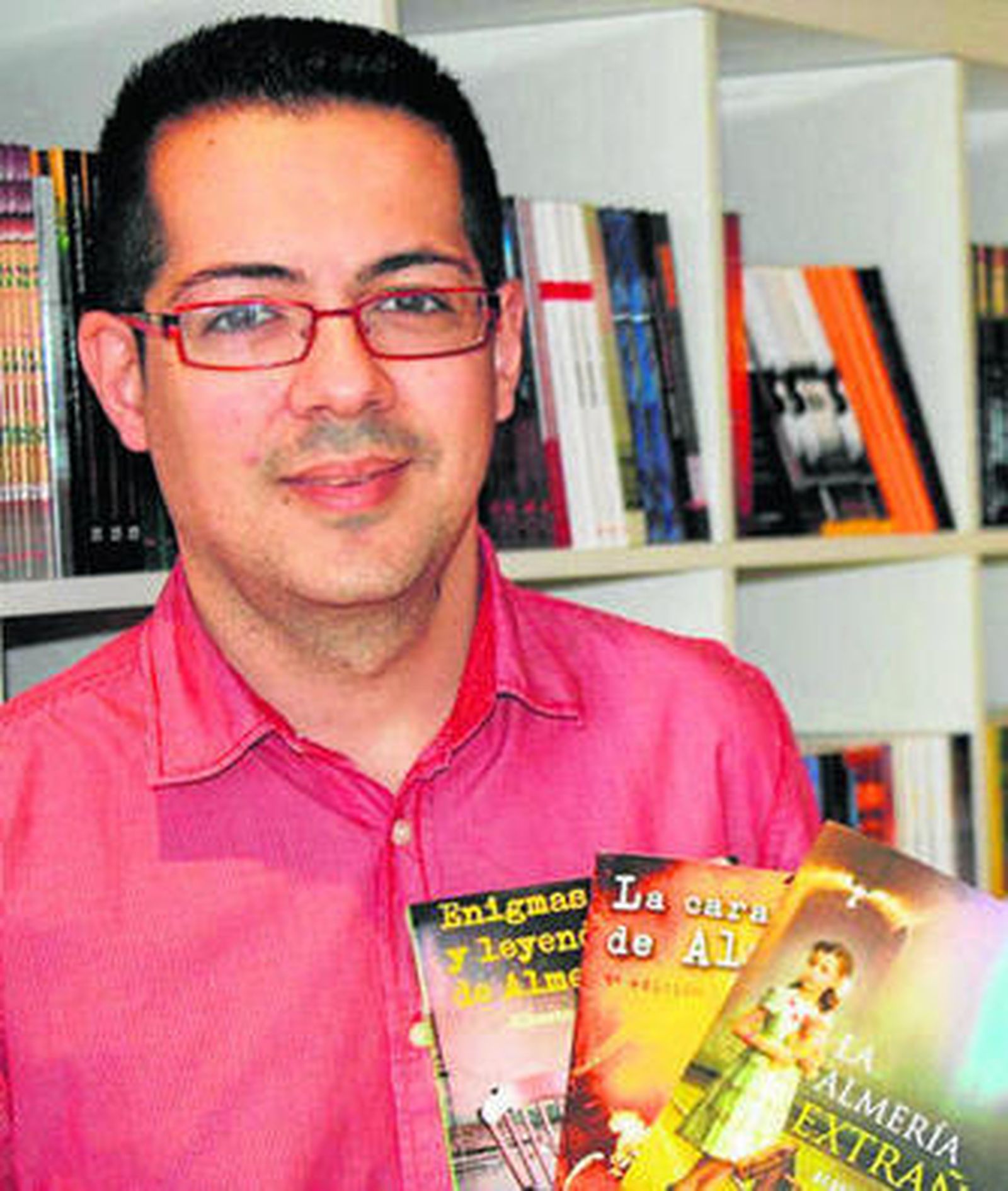 Alberto Cerezuela, escritor.