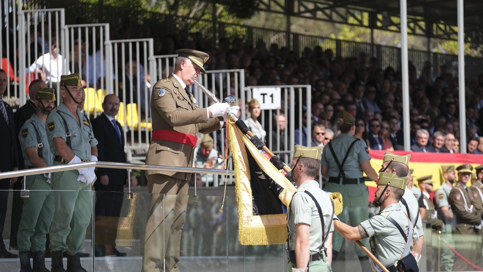 Imágenes del 102 aniversario de La Legión en Almería