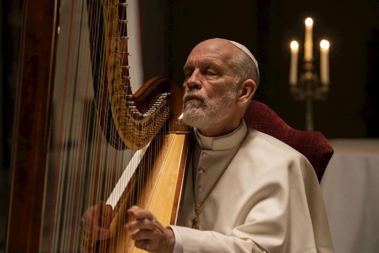 John Malkovich en la serie 'The New Pope'