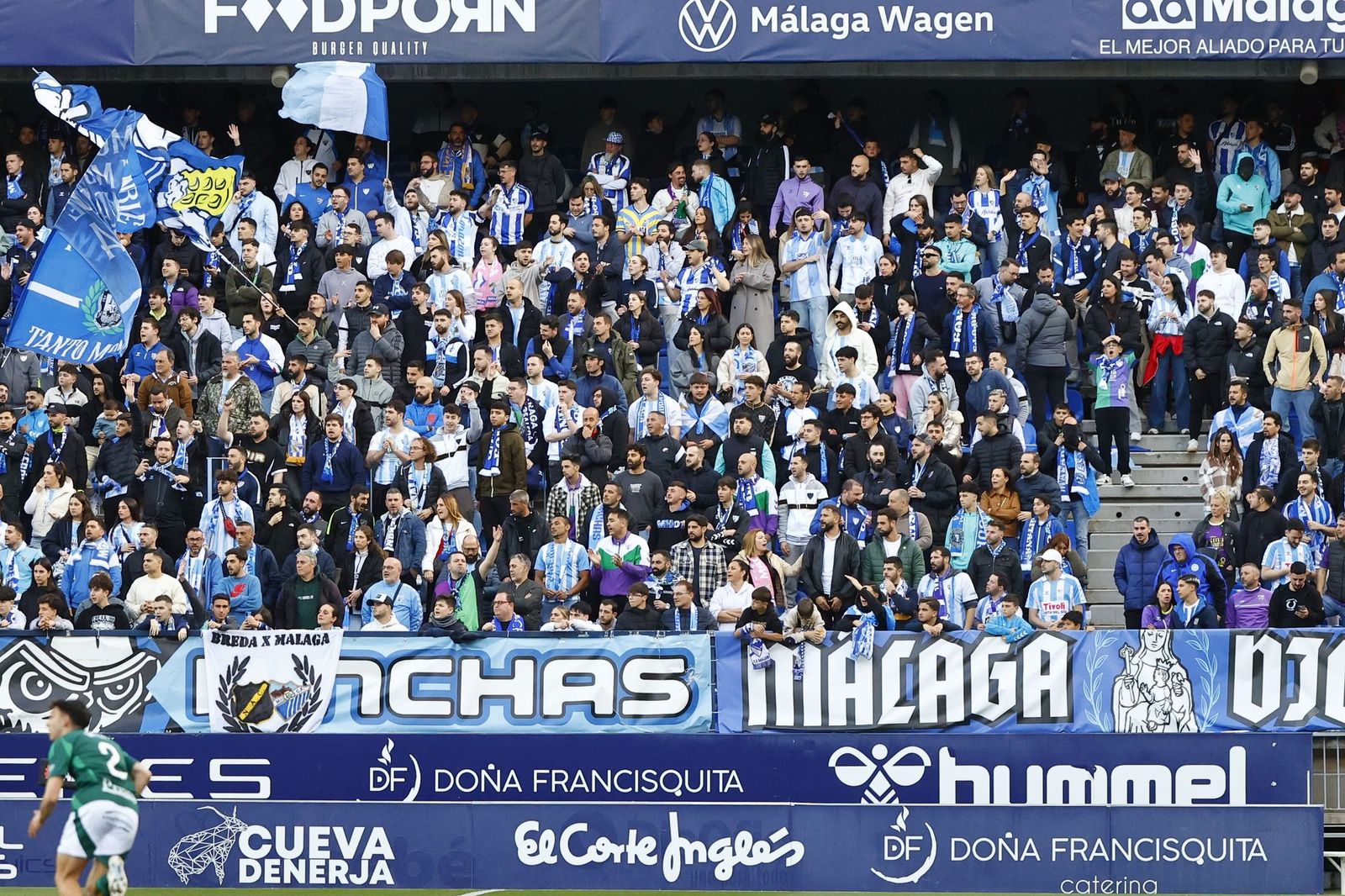 Búscate en La Rosaleda durante el Málaga CF-Racing de Ferrol