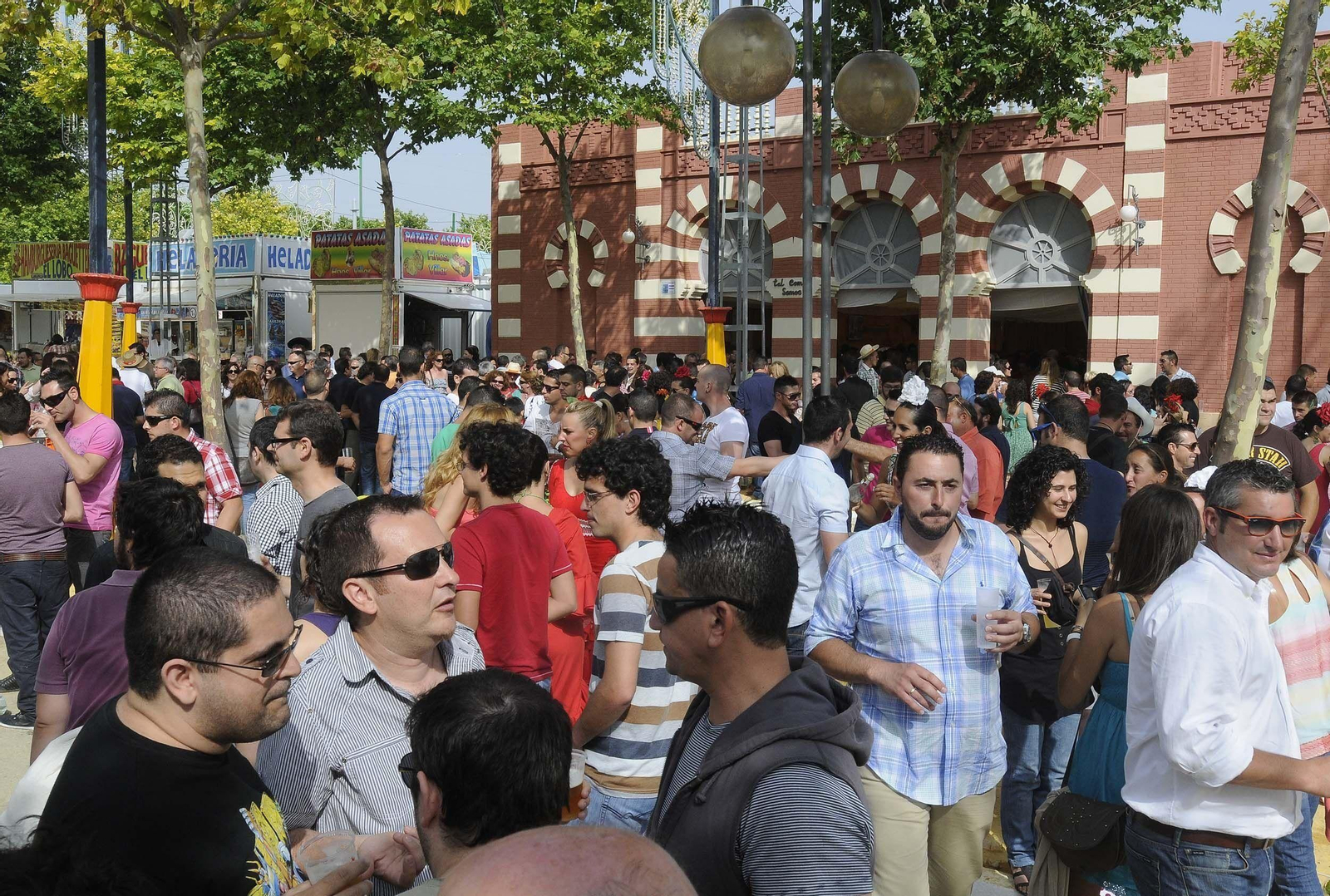 Así ha cambiado la Feria de Puerto Real en los últimos 30 años