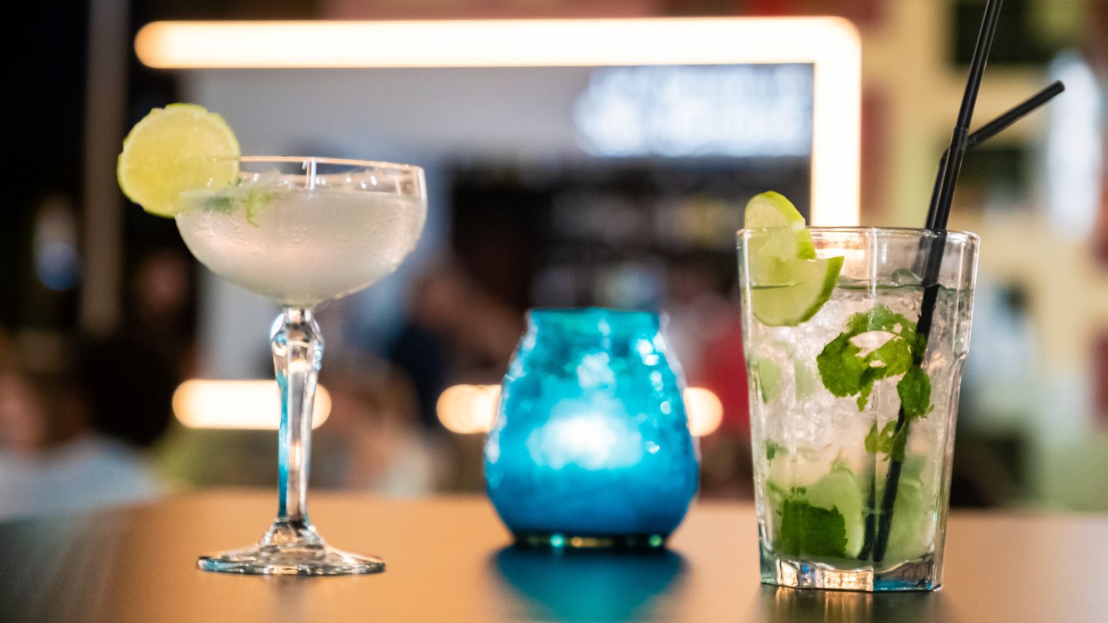 La Placita de San Bernardo cuenta con una amplia oferta de coctelería.