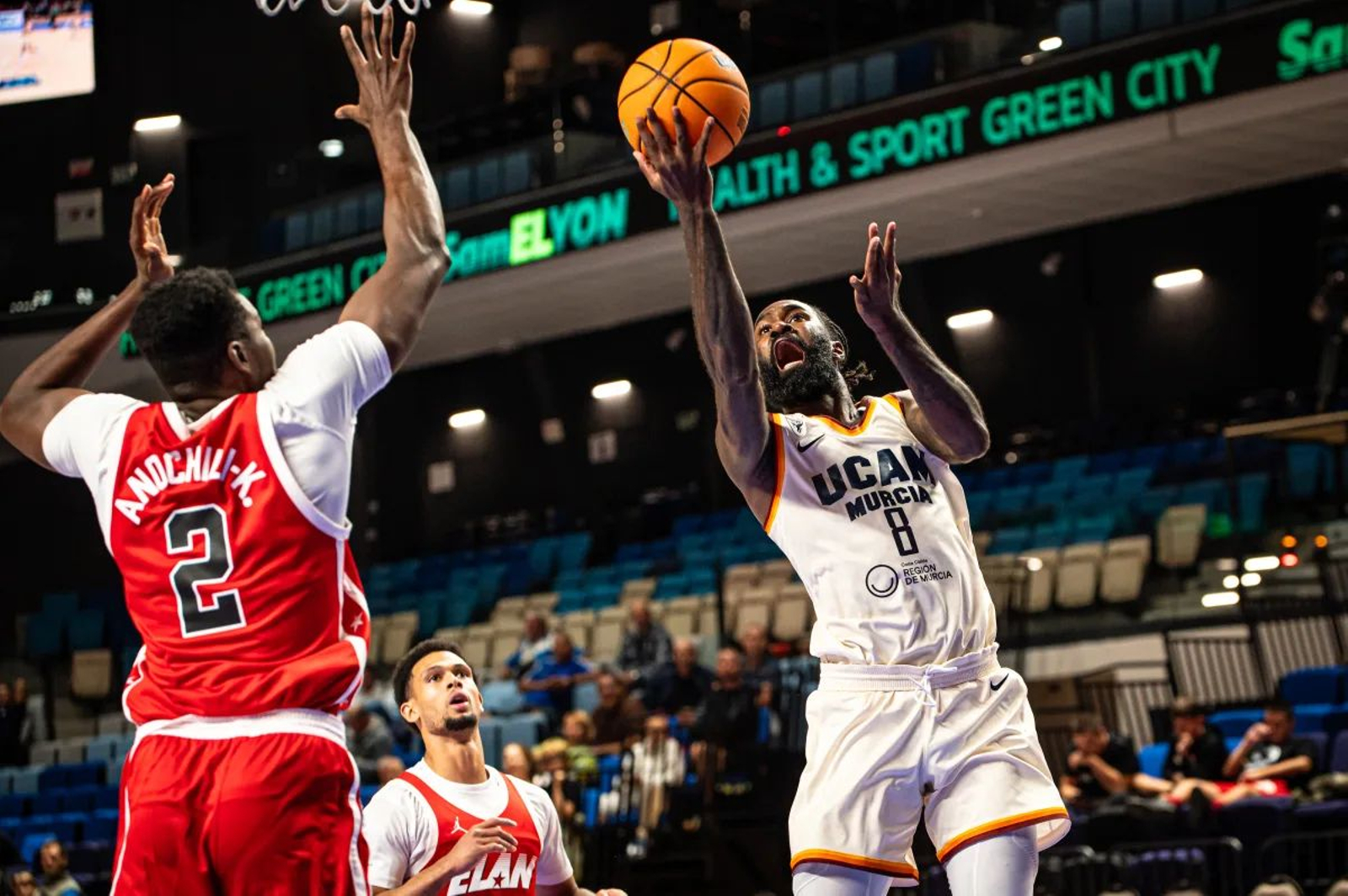 El UCAM Murcia no será rival del Unicaja en la BCL