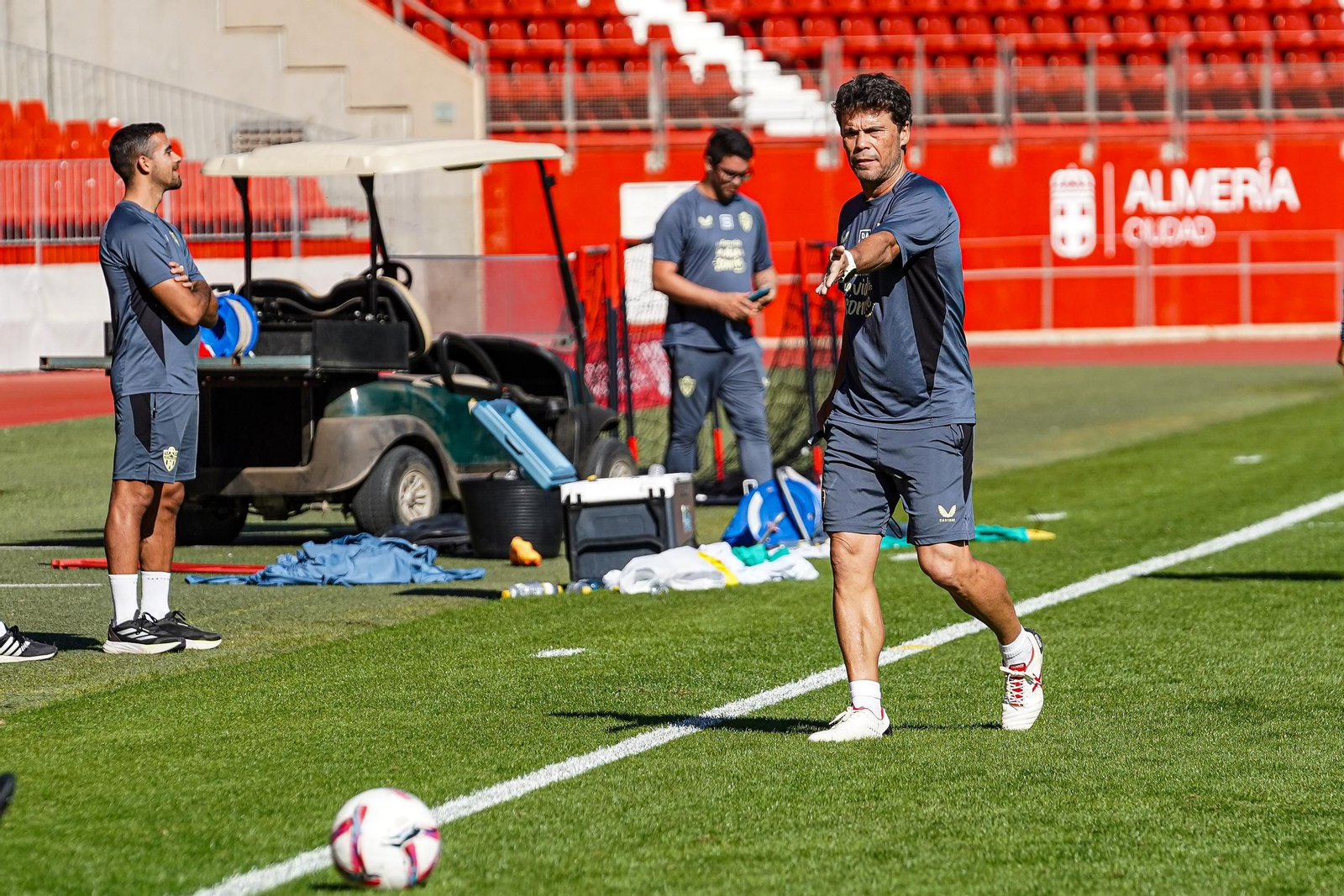 Rubi tendrá que hacer pocas cábalas para recibir al Deportivo