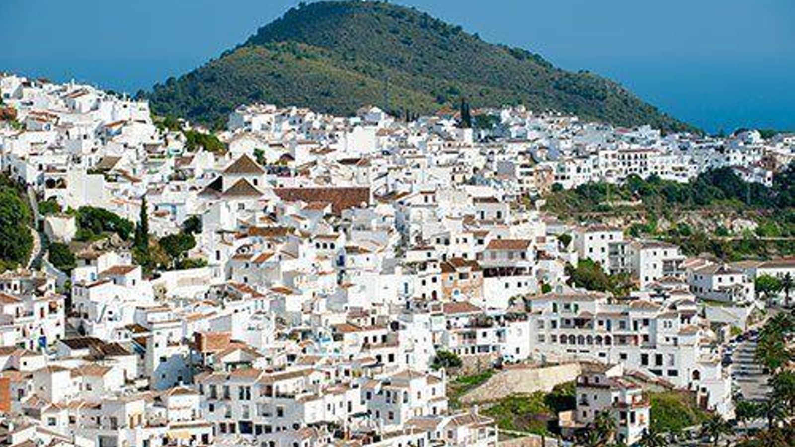 Una imagen aérea de Frigiliana. Una imagen aérea de Frigiliana.