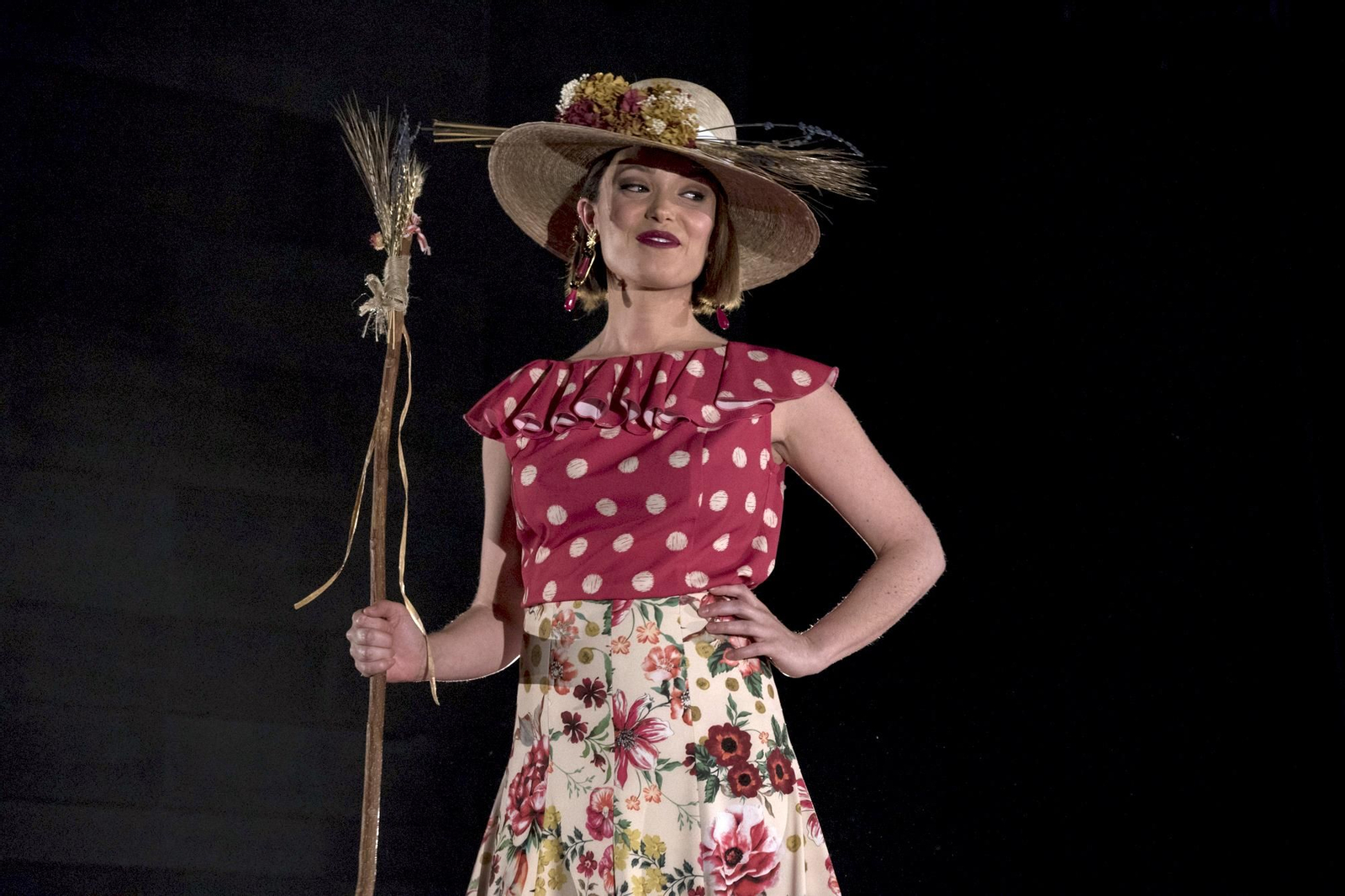 Desfile "Alegría x vivir" de la Asociación Española Contra el Cáncer de Granada (AECC)