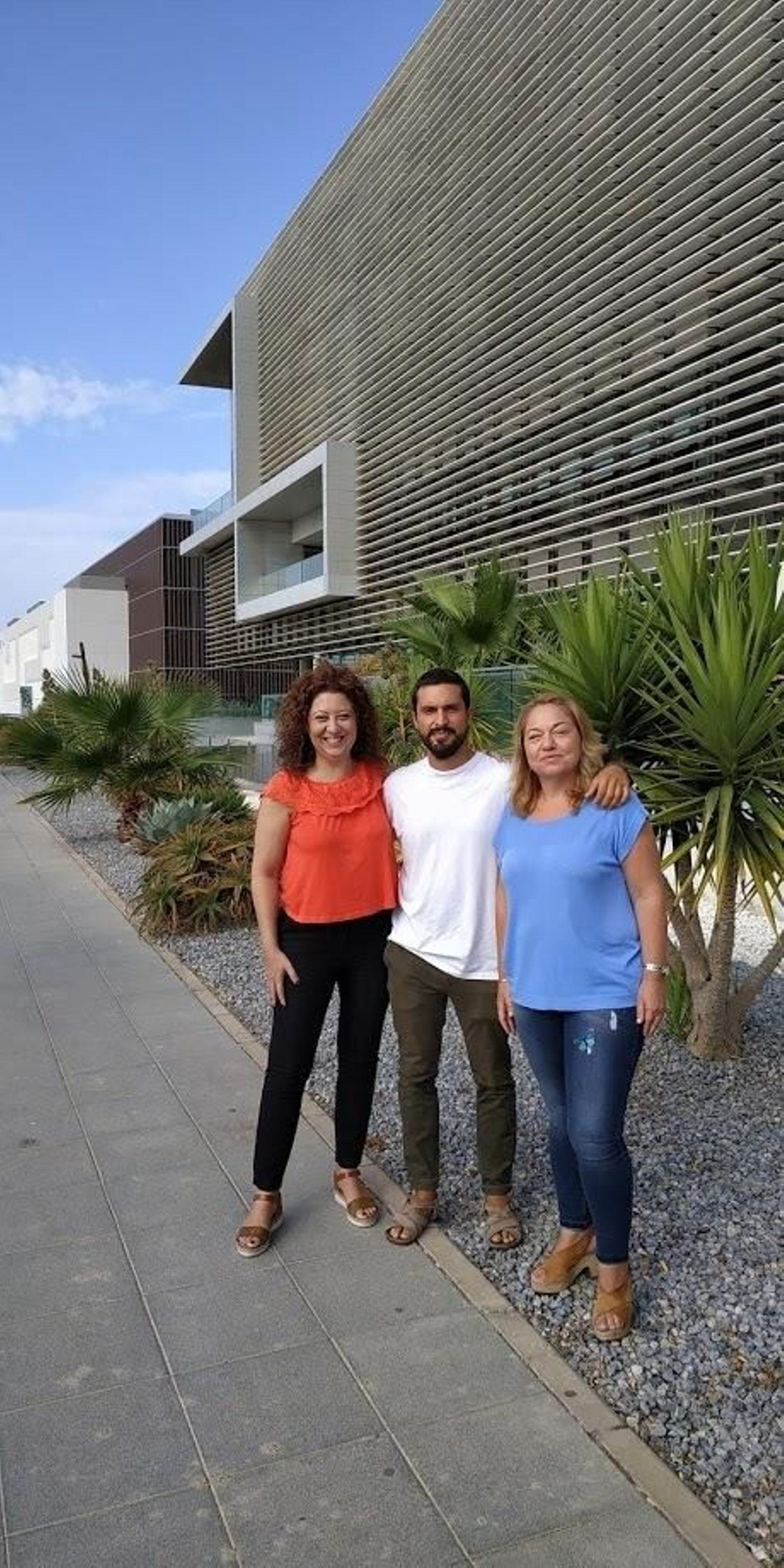 Susana Martín, Jorge Escudero y Ángeles Valdellós, responsables de ‘La Akademia’ en la capital almeriense.