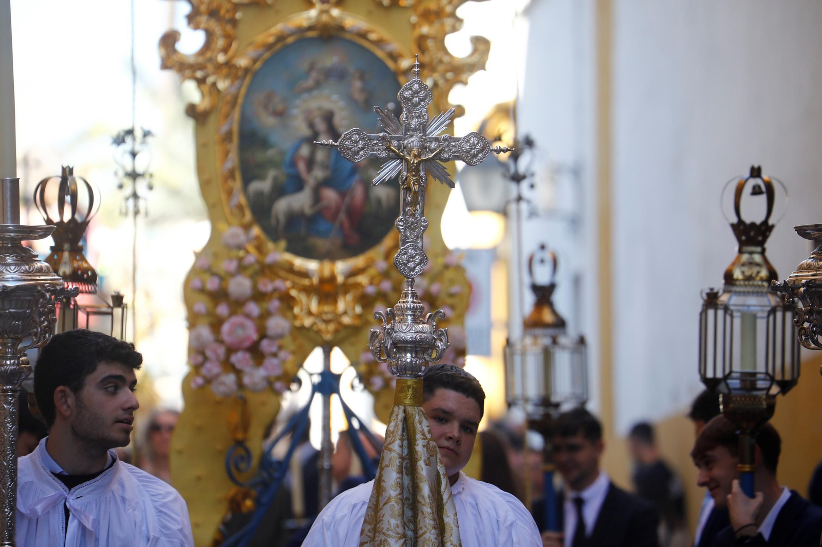 Las mejores fotos del traslado de la Divina Pastora de Córdoba