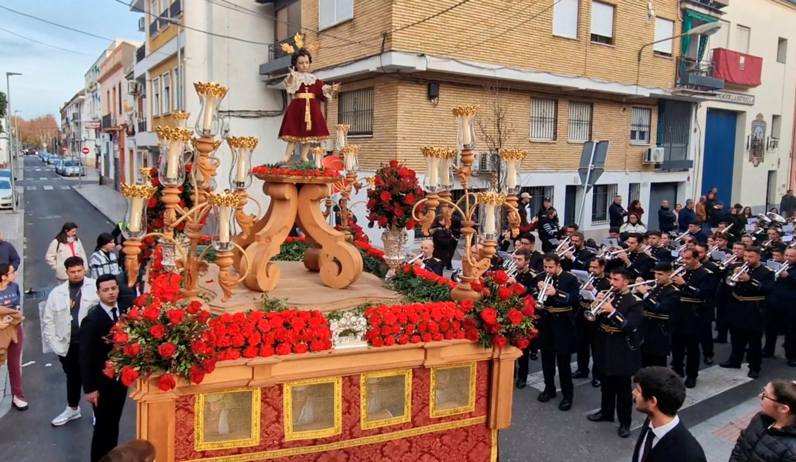 El Dulce Nombre de Jesús, durante la salida procesional del año pasado. El Dulce Nombre de Jesús, durante la salida procesional del año pasado.