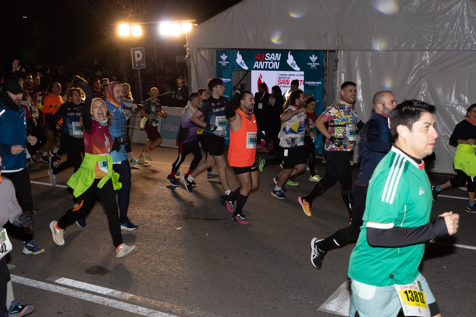 Encuéntrate en la salida de la Carrera de San Antón 2026, en imágenes (2)
