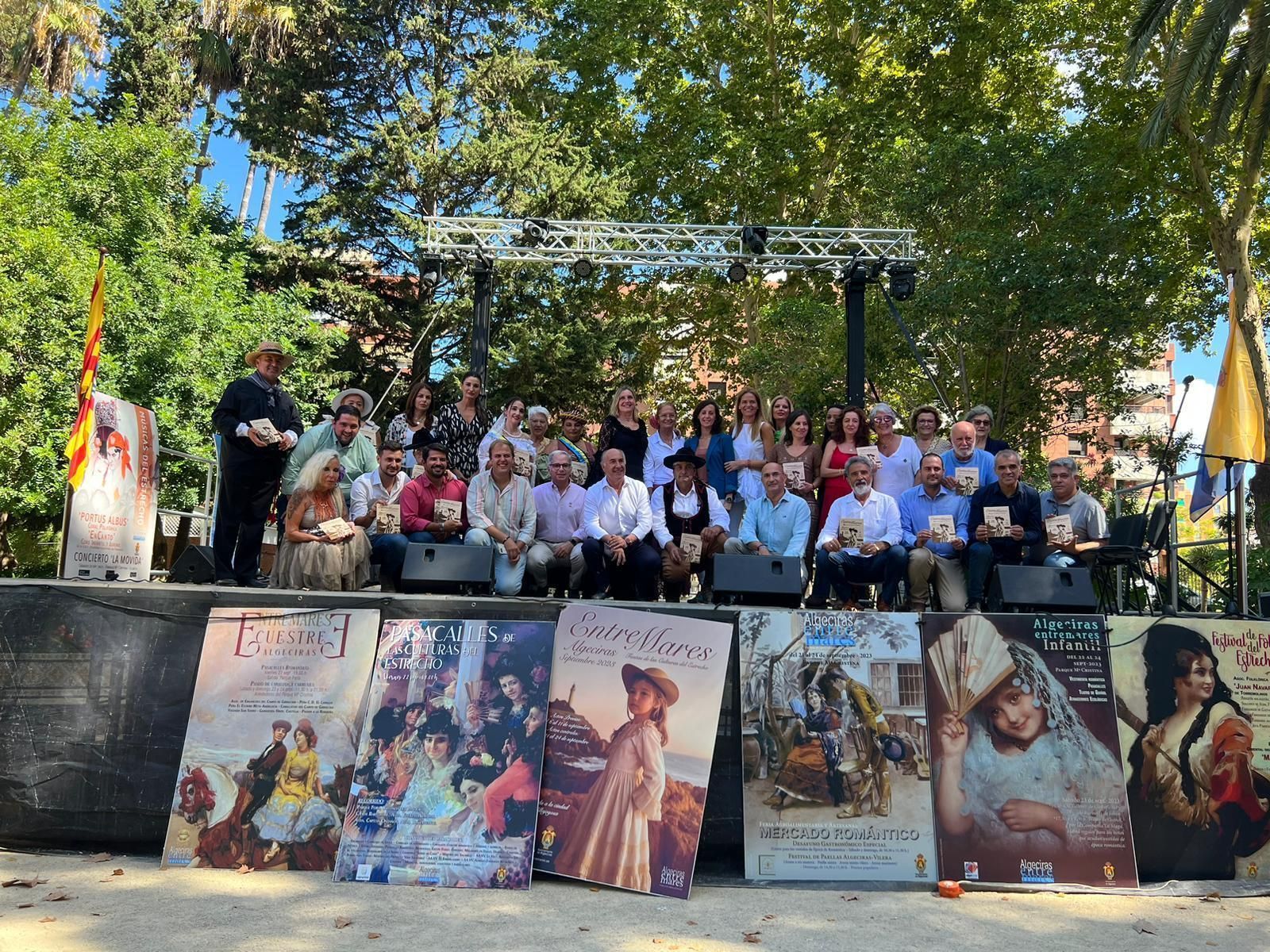 Foto de familia de la entrega de los premios de Algeciras Entremares.