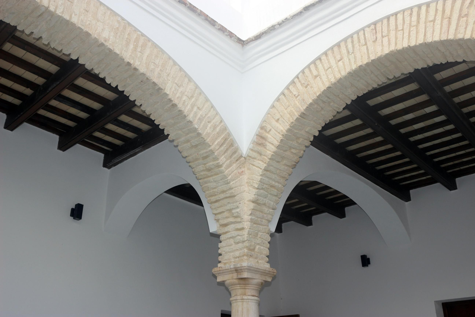 Restauración de la Casa de las Columnas de Puerto Real
