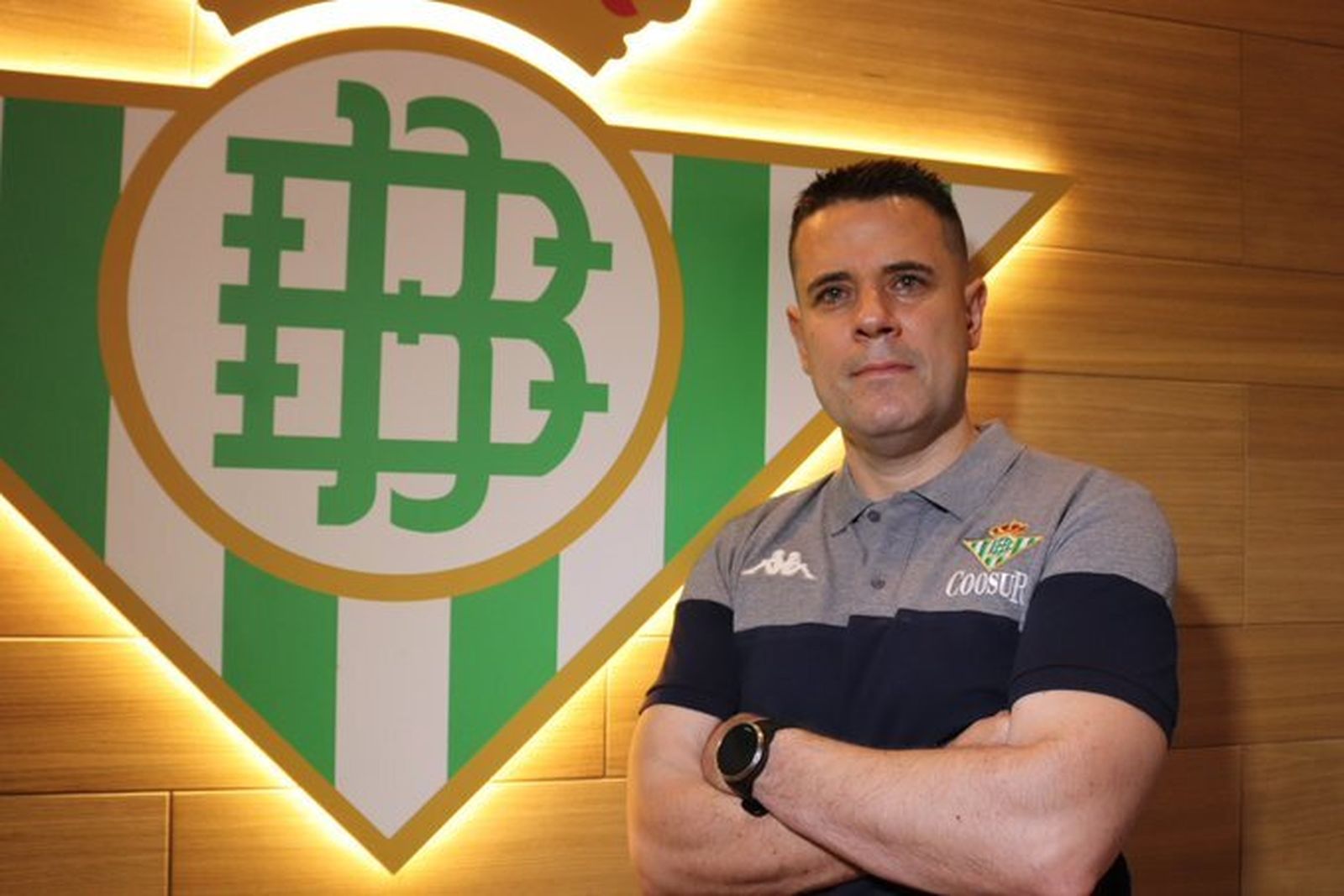 Antonio Pérez Caínzos.