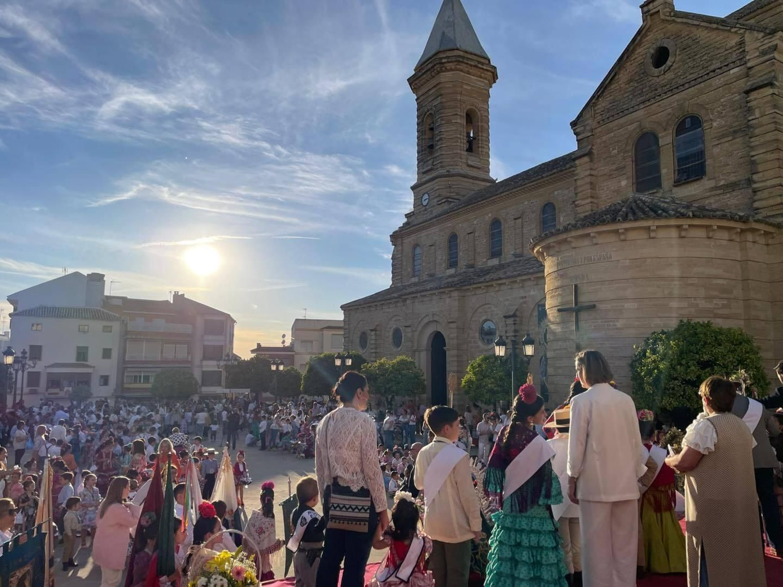 En imágenes: Los más pequeños celebran su romería escolar en Porcuna