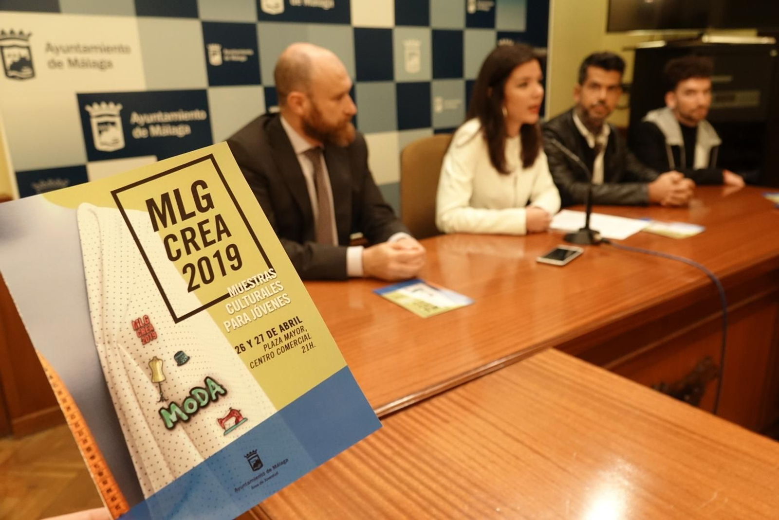 Presentación de la Pasarela MálagaCrea Moda.