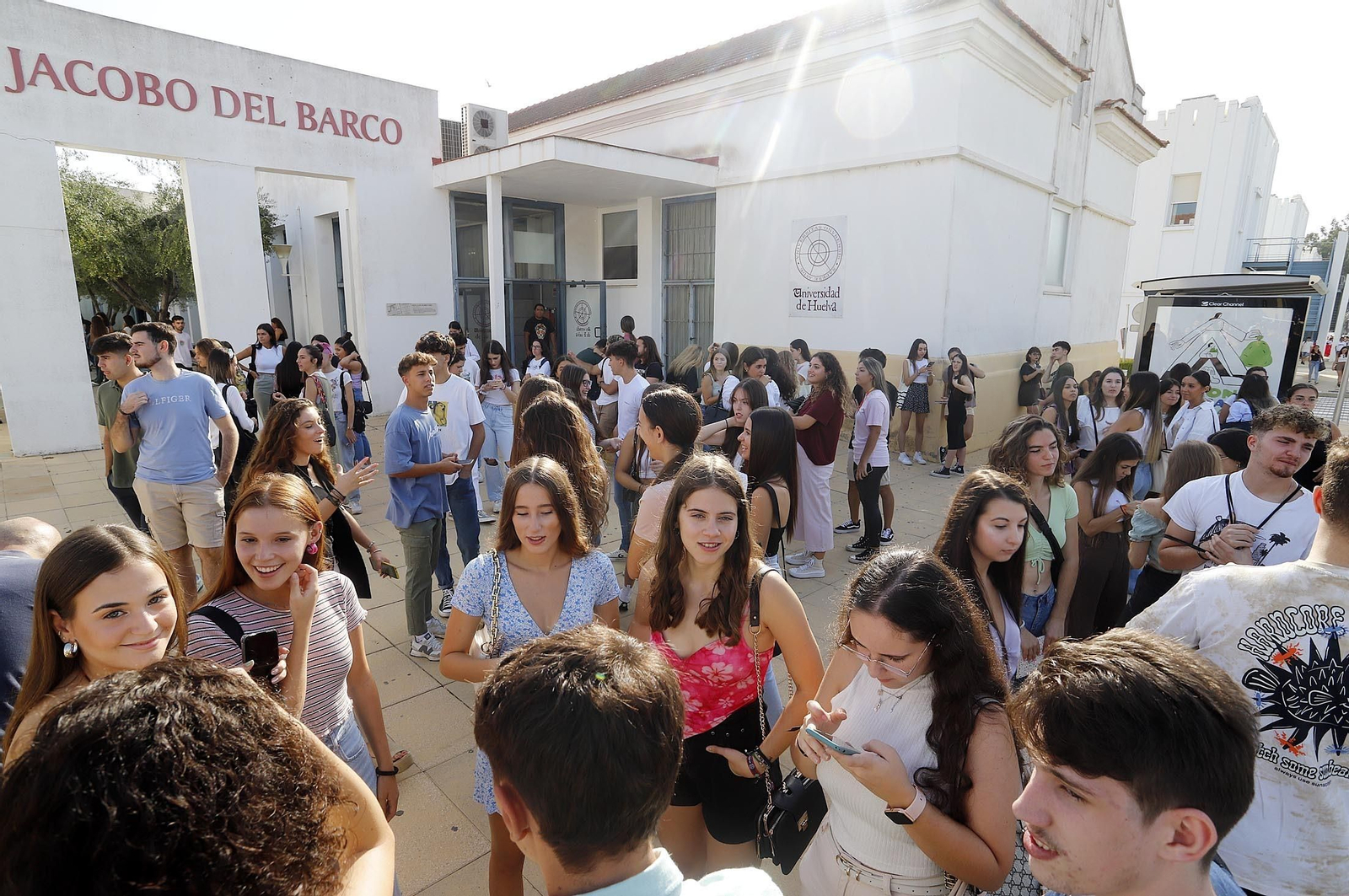Imágenes de la vuelta a la Universidad de Huelva