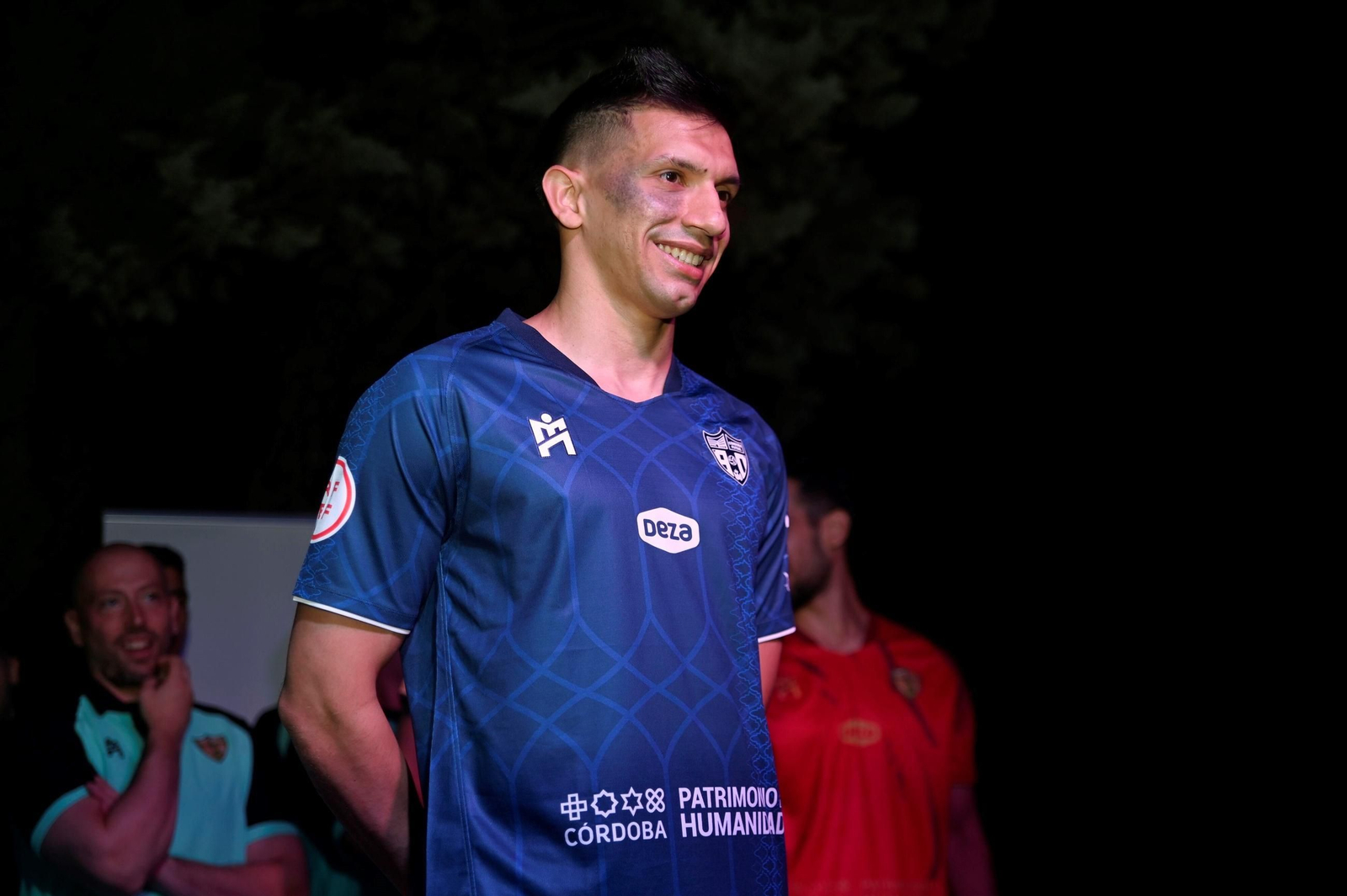 Las mejores fotos de la presentación de las nuevas camisetas del Córdoba Futsal