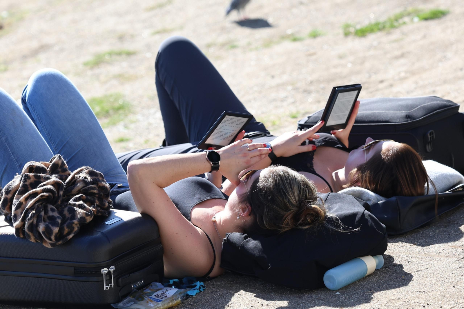 Enero y... día de playa en Málaga: la subida de las temperaturas deja estas imágenes Enero y... día de playa en Málaga: la subida de las temperaturas deja estas imágenes