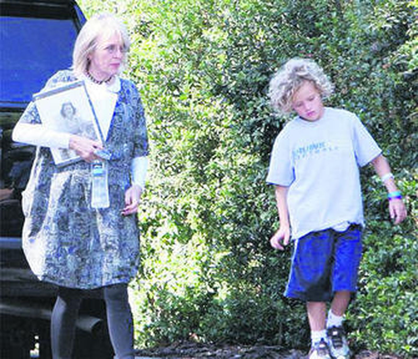Diane Keaton pasea con su hijo Duke, de nueve añosJude Law, sin cargos por la agresión a una fotógrafa