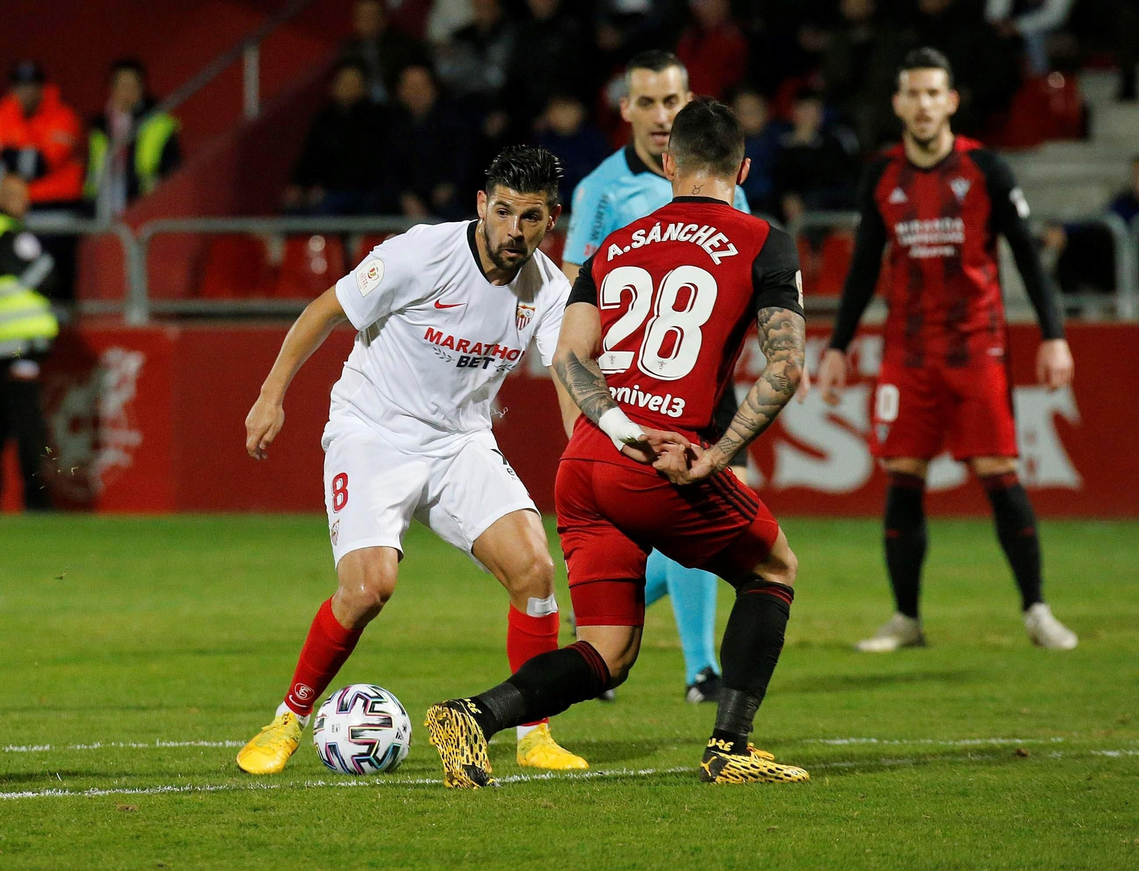 Fotos del Mirandés-Sevilla de Copa del Rey