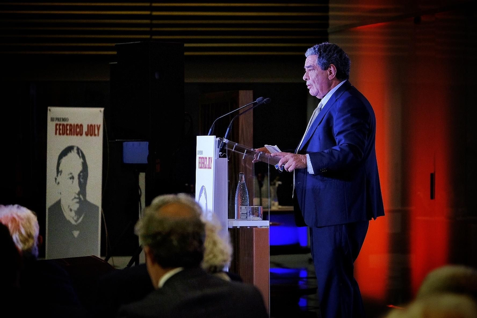 Entrega del premio Federico Joly a Augusto Delkáder