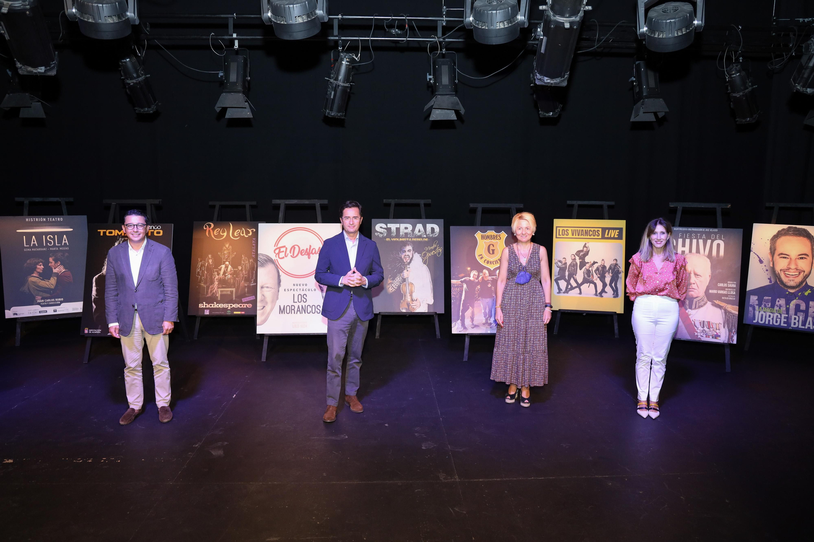 Manuel Guzmán, Francisco Góngora, Eloisa Cabrera y Julia Ibáñez en la presentación del Festival de Teatro.