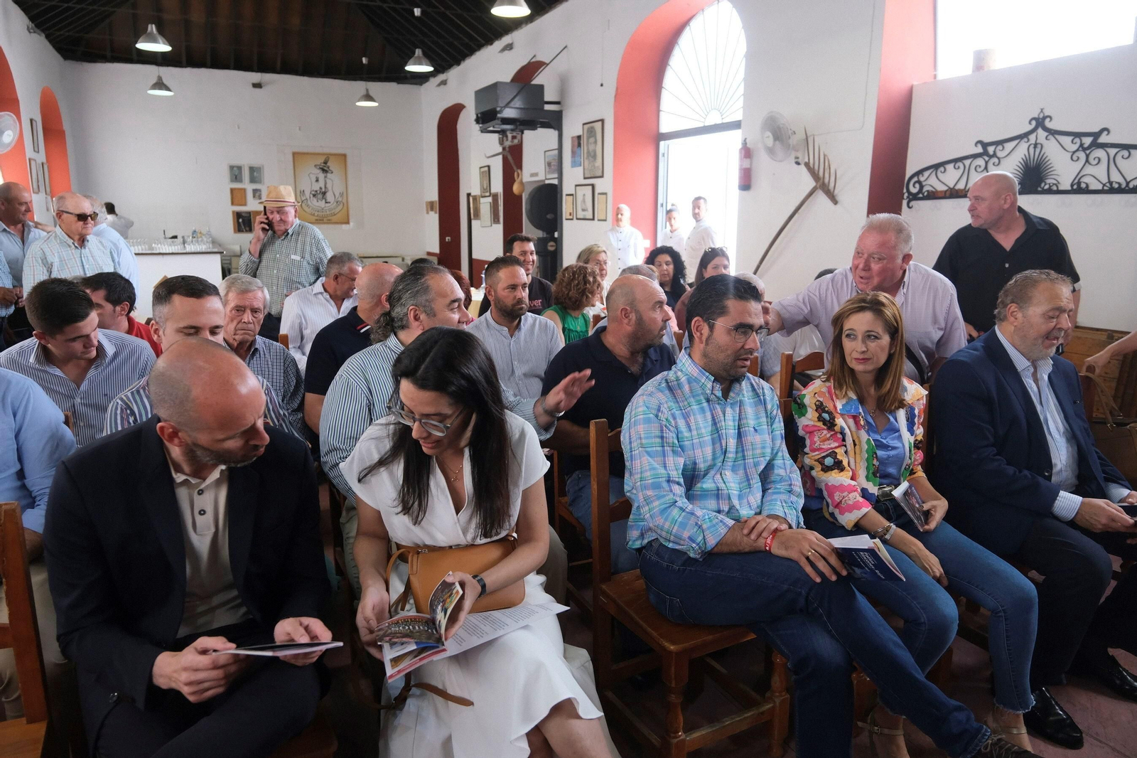 La presentación de la Guía de Patios, Rincones y Rejas de la Provincia de Córdoba, en imágenes