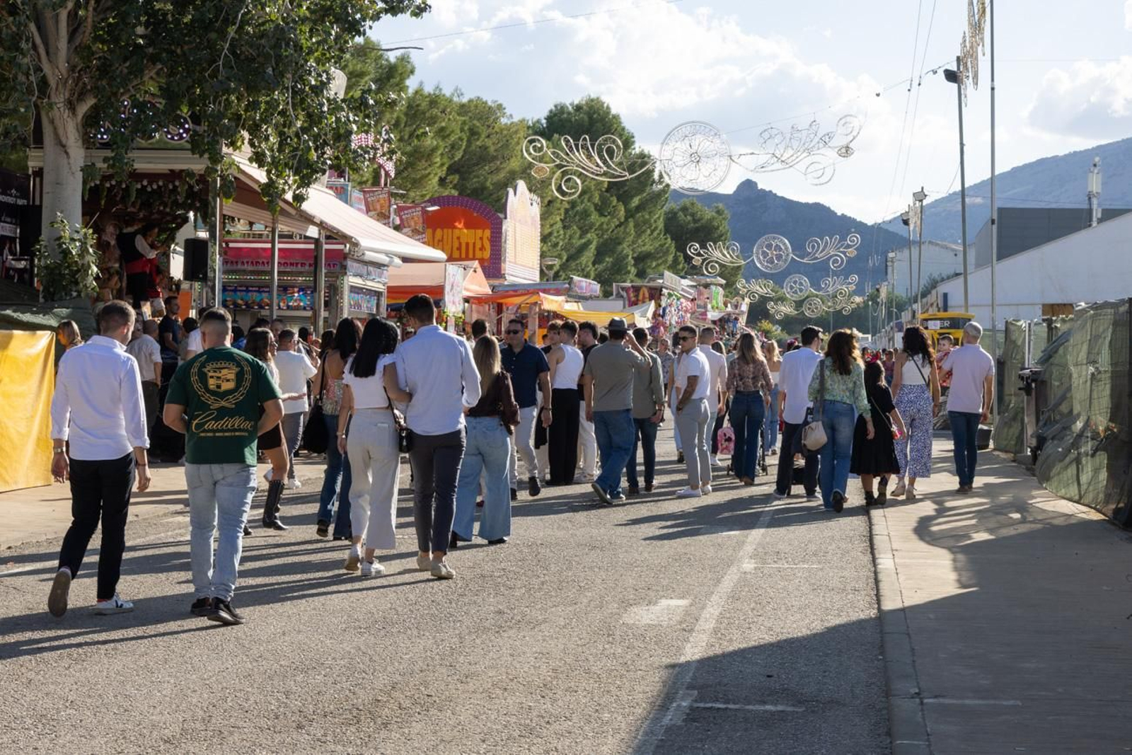 Así disfrutan los jiennenses del día grande de la feria de San Lucas