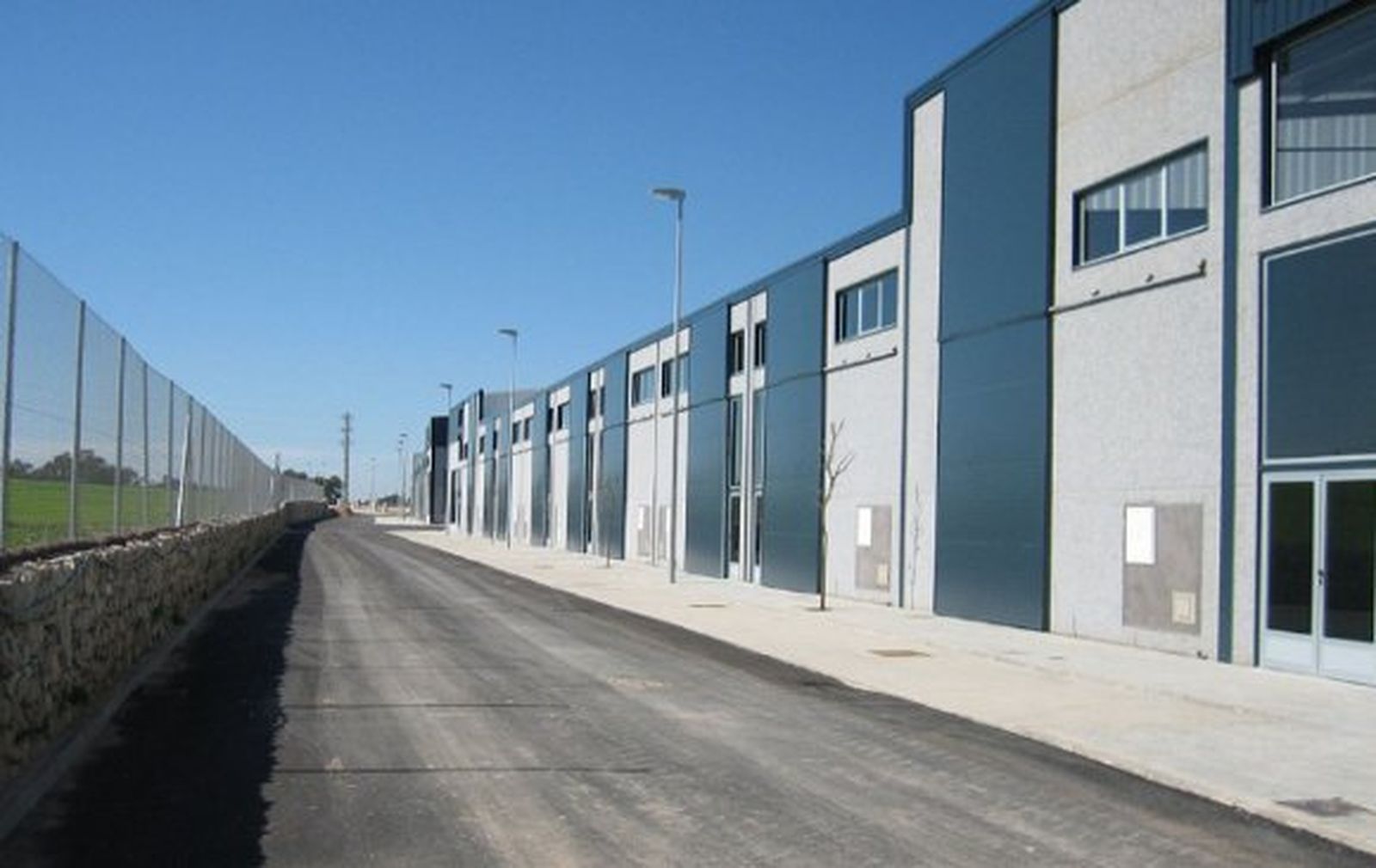 ZF oferta naves en San José del Valle con condiciones preferentes para nuevas empresas