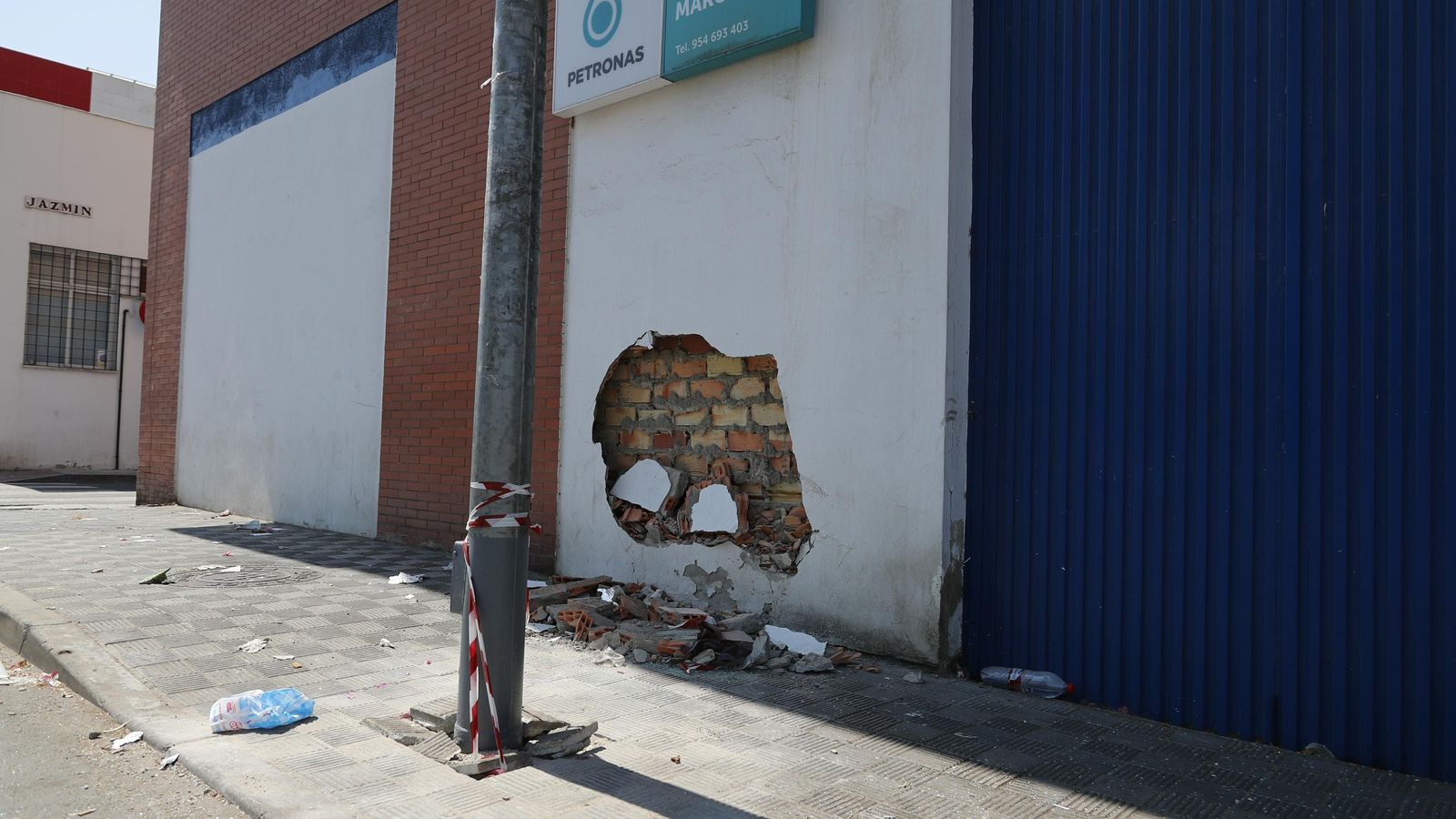 La pared contra la que se estrelló el Orejas.