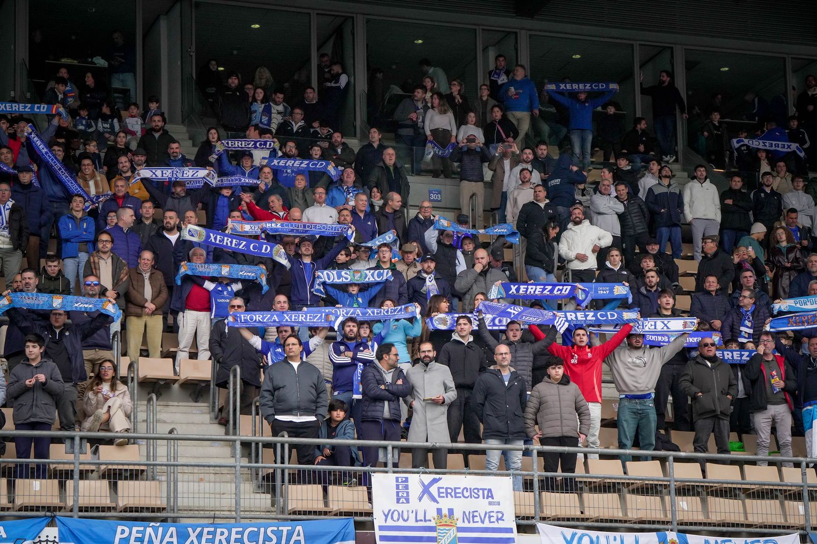 Búscate en el partido del Xerez CD - UD Melilla