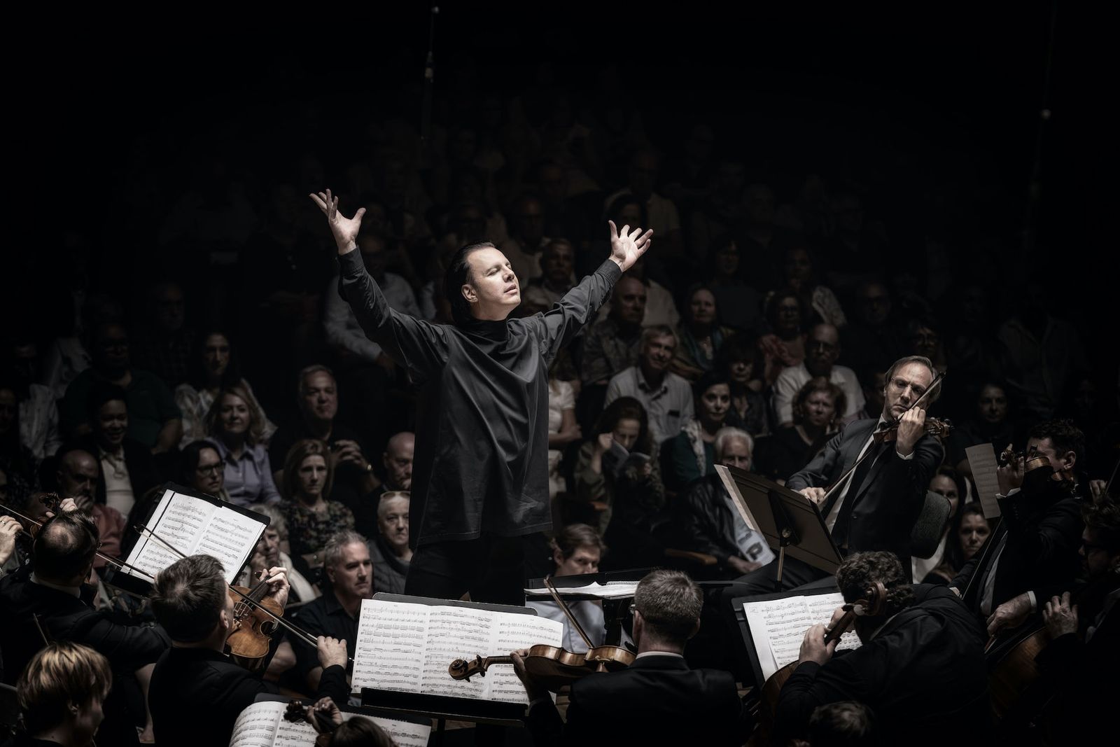 Teodor Currentzis en un anterior concierto.