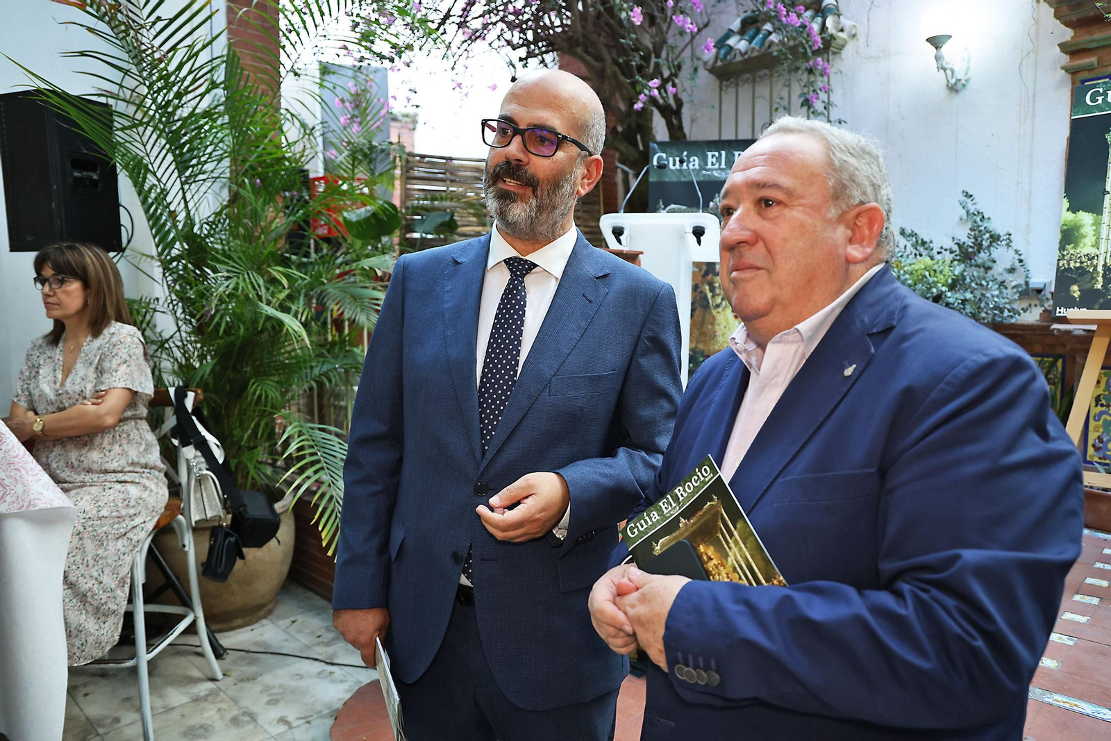 Imágenes de la presentación de la Guía del Rocío 2024 de Huelva Información