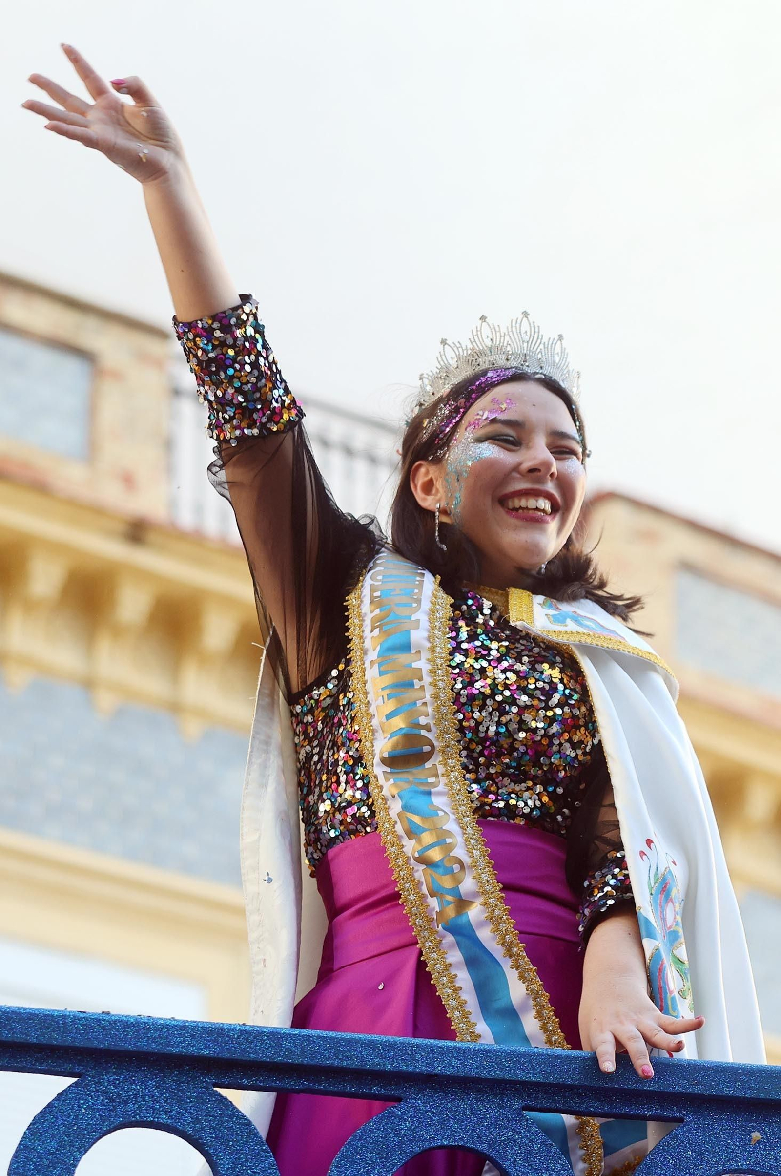 Imágenes de la cabalgata del Carnaval Colombino 2024