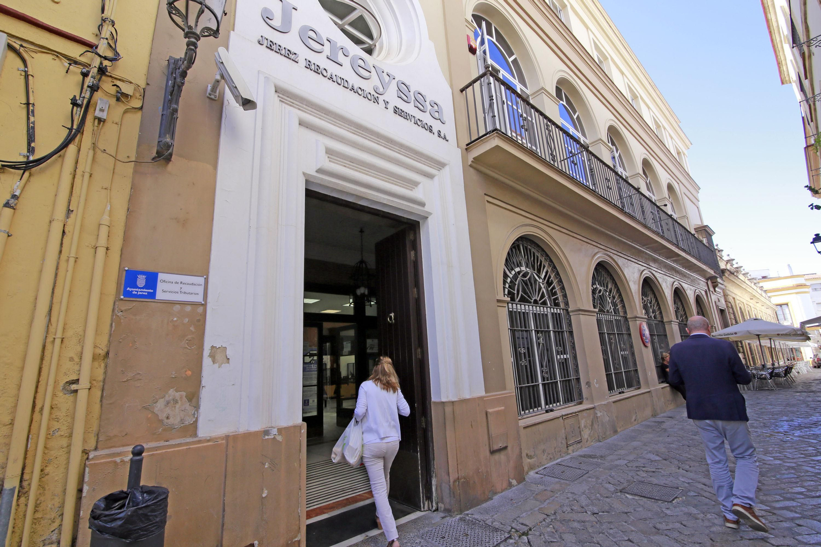 Oficinas del Servicio de Recaudación Municipal en la calle Latorre.