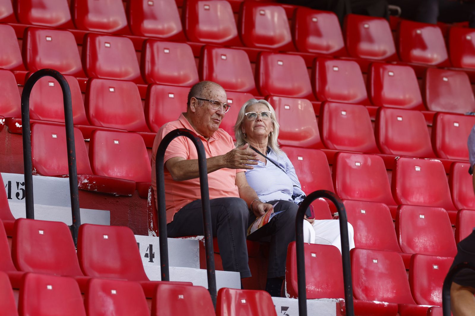 Búscate en las fotos del Sevilla-Valencia