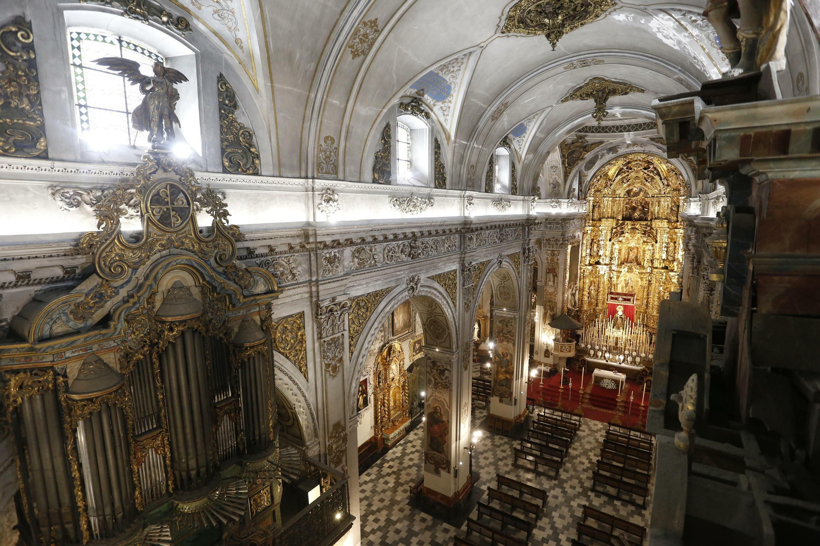 La restauración del coro alto de la parroquia de la Magdalena