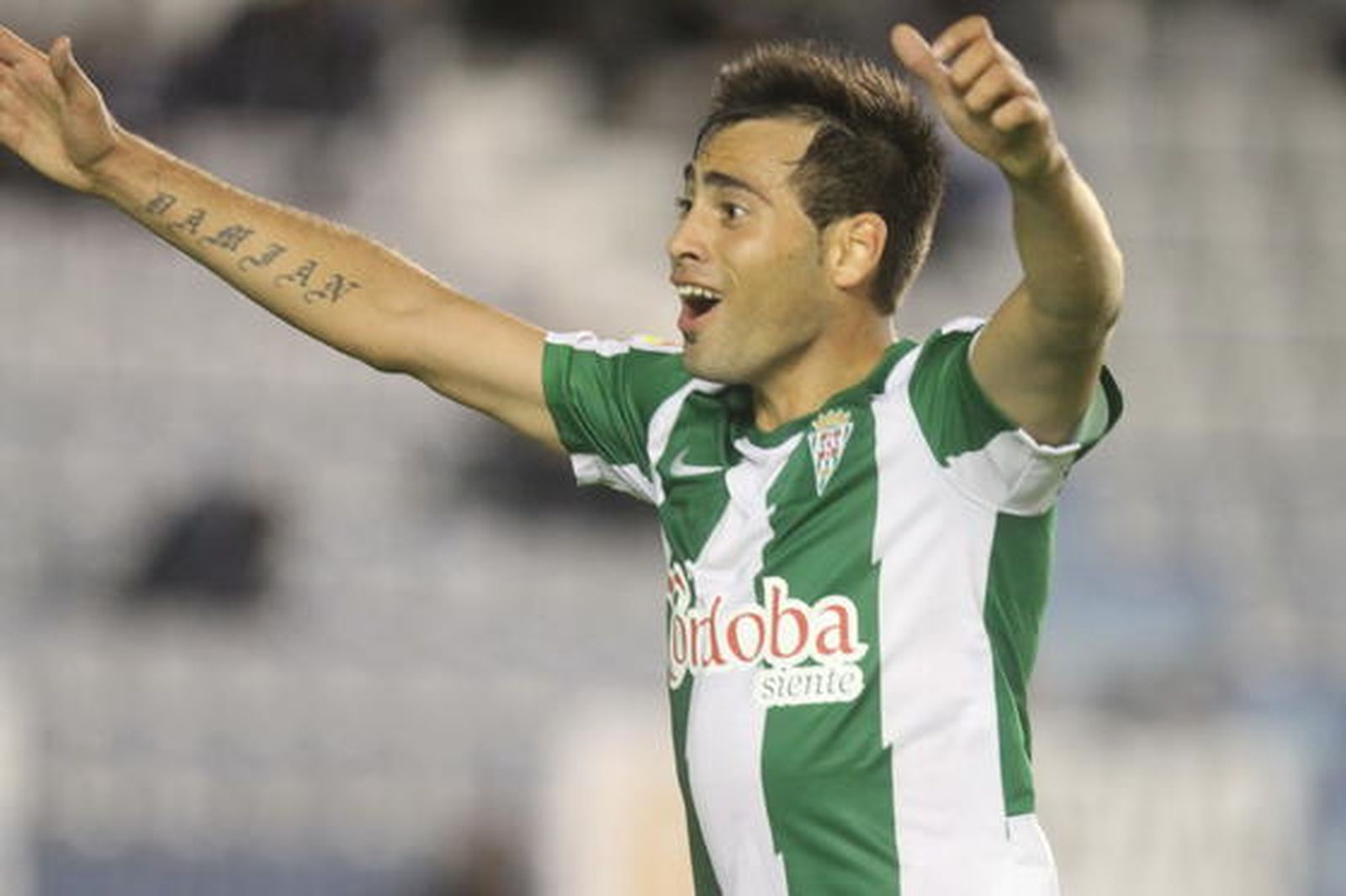 Un tanto en la prórroga y en propia puerta del exblanquiverde Pablo Ruiz mete al CCF en 1/16 de final de la Copa.

Foto: Joma